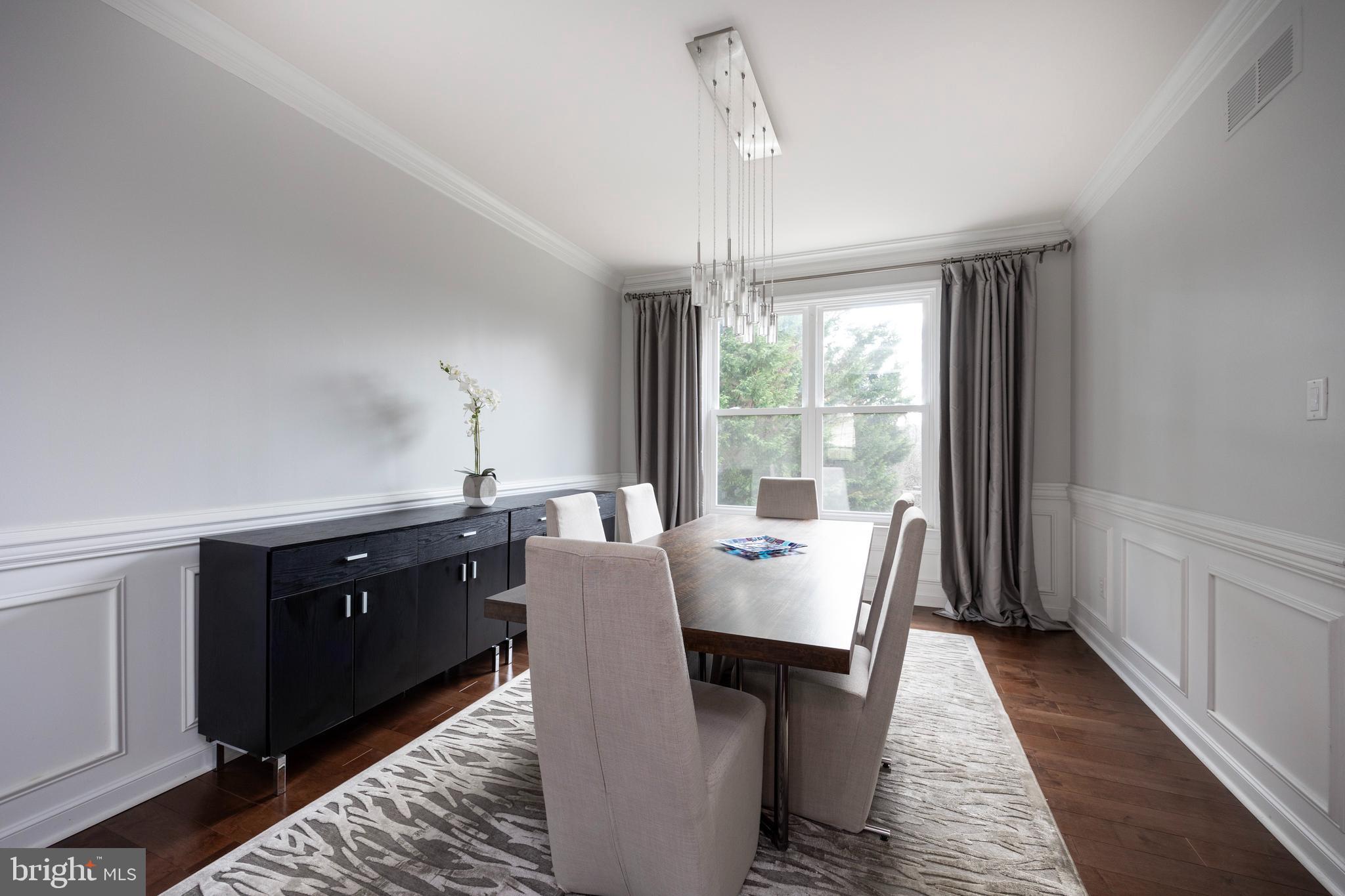 STONEGATE - Residential