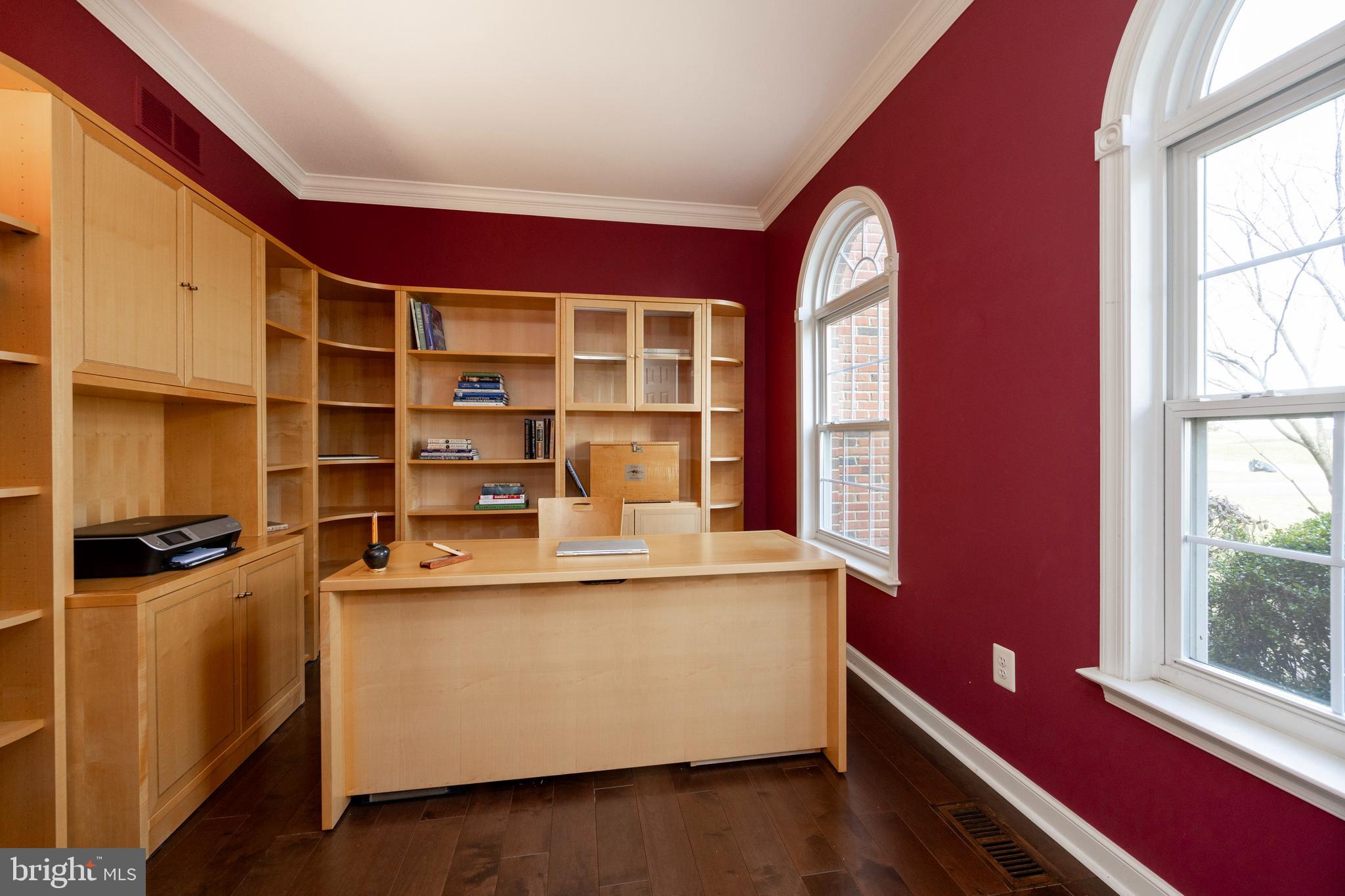 STONEGATE - Residential