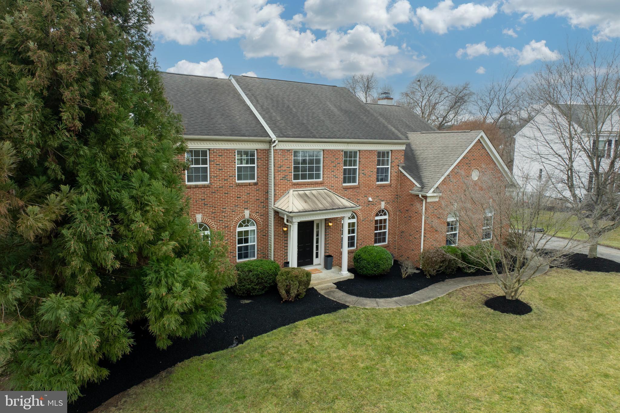 STONEGATE - Residential