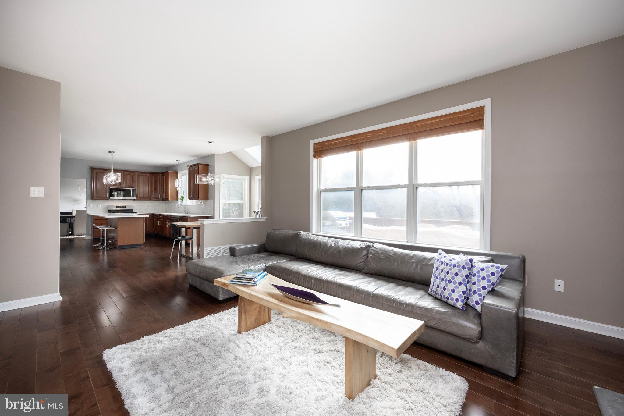 STONEGATE - Residential