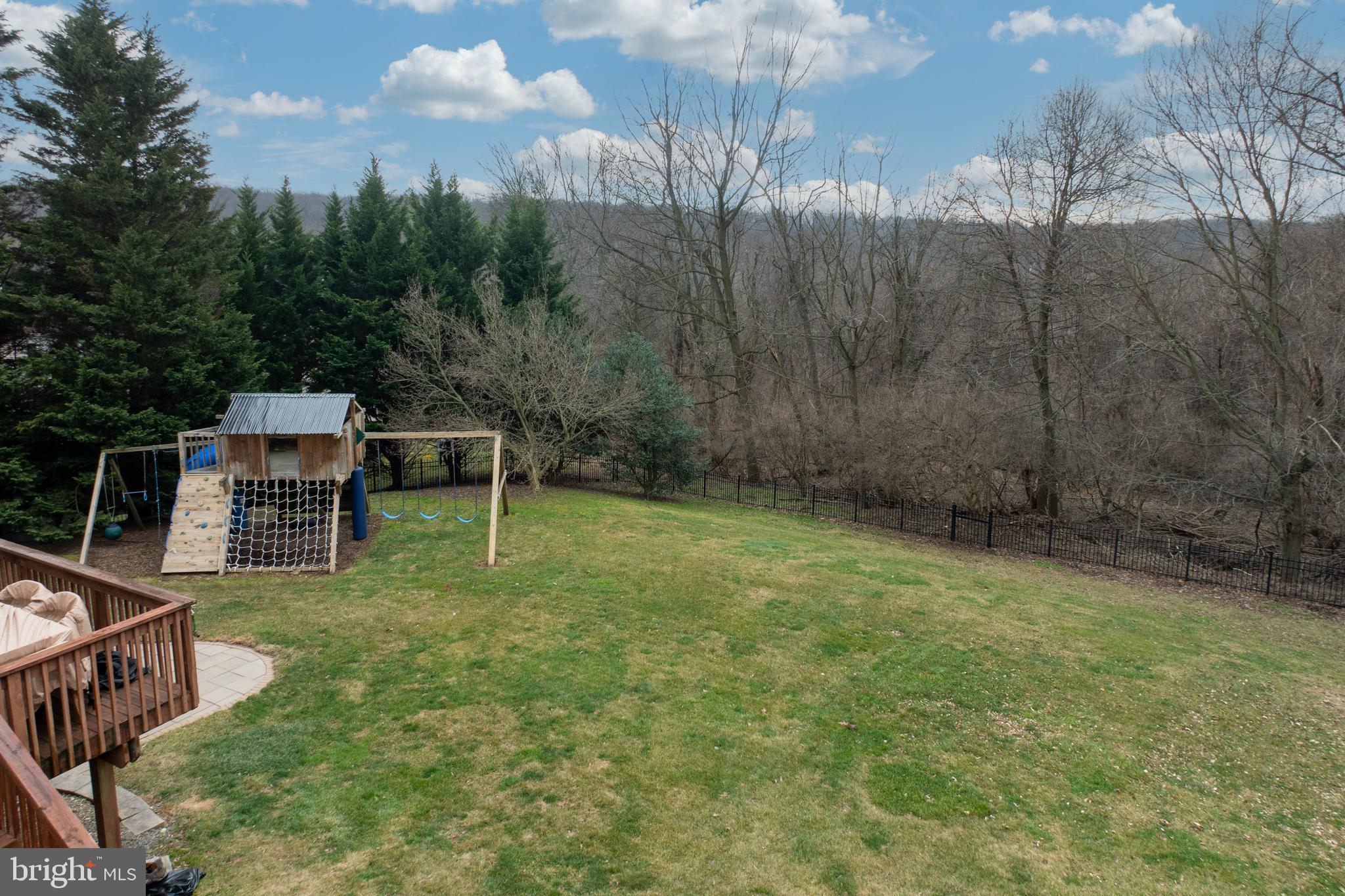 STONEGATE - Residential