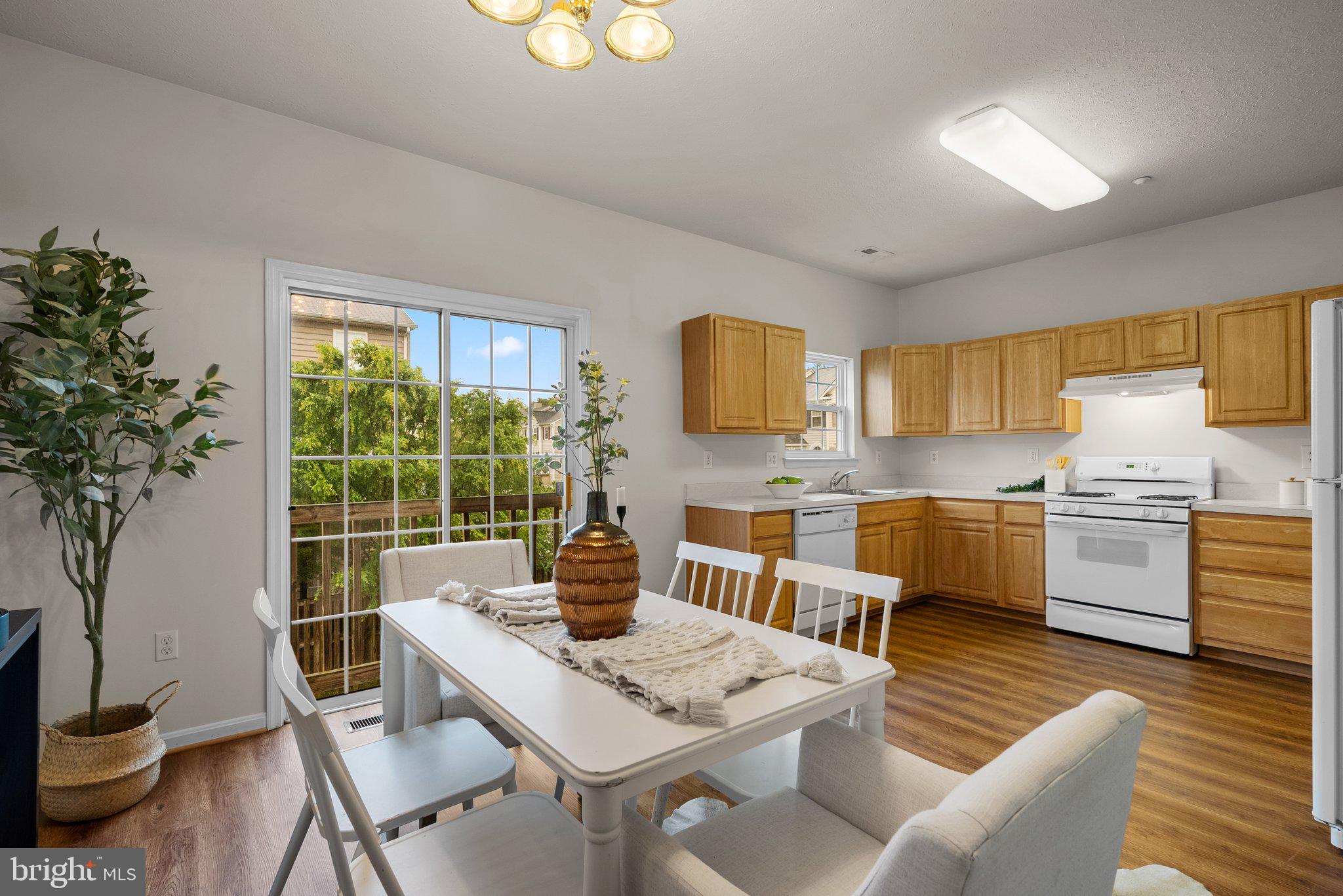 STANFORD SUB - Residential