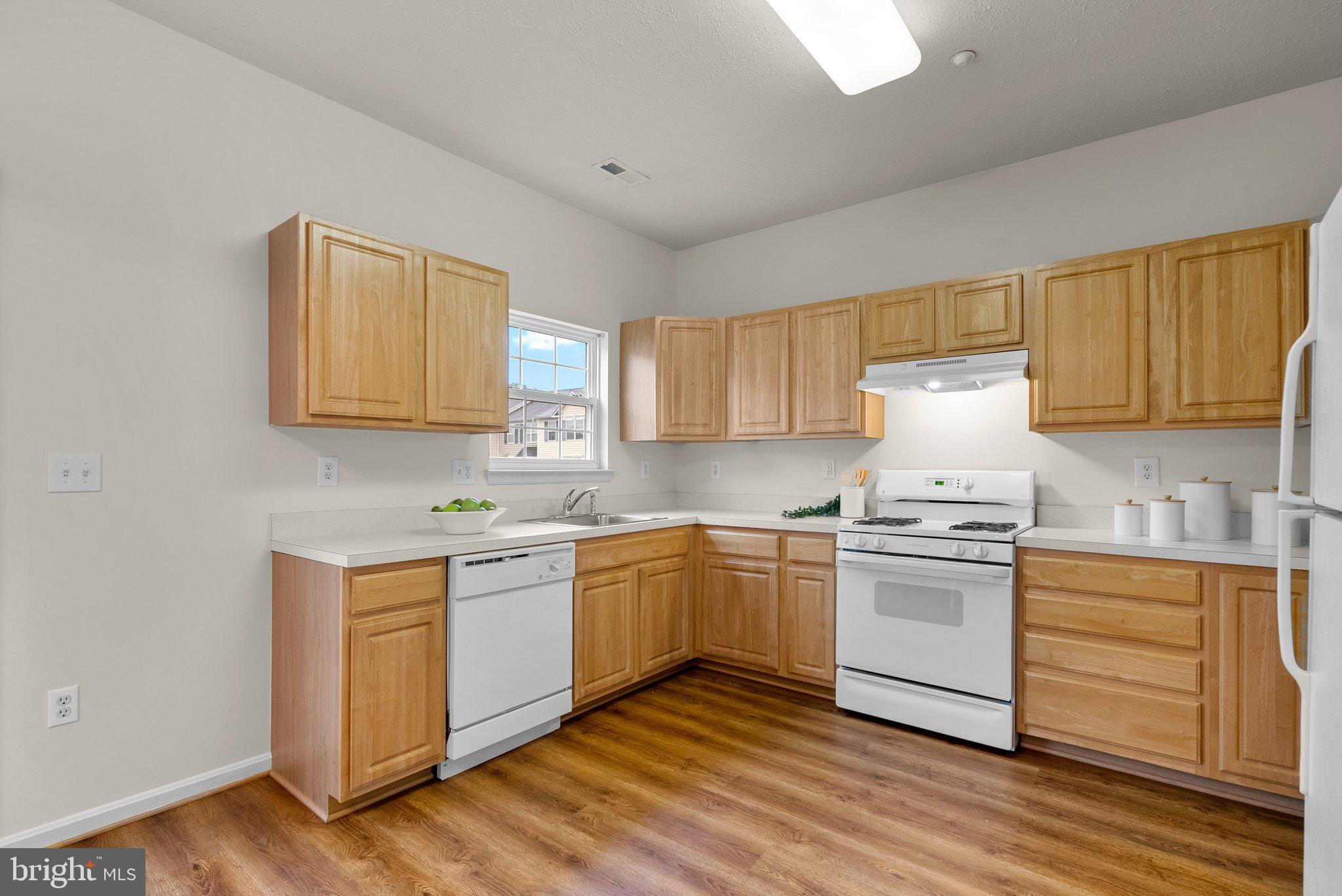 STANFORD SUB - Residential