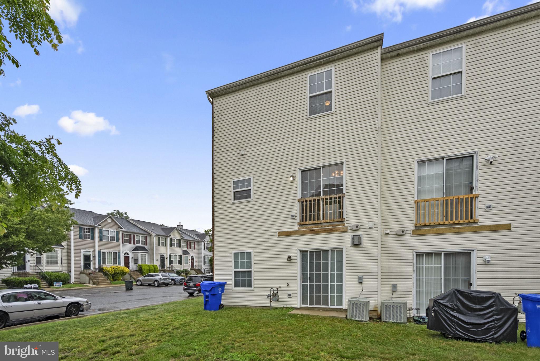 STANFORD SUB - Residential