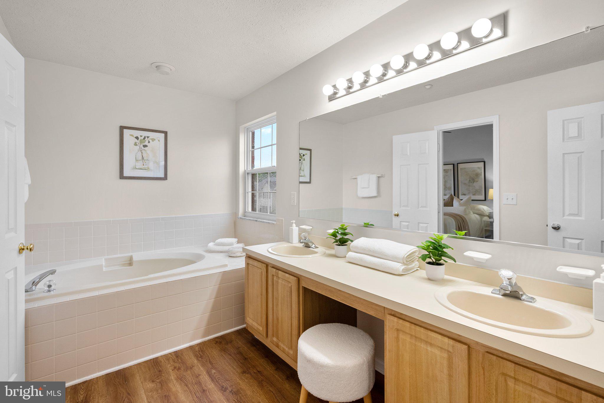 STANFORD SUB - Residential