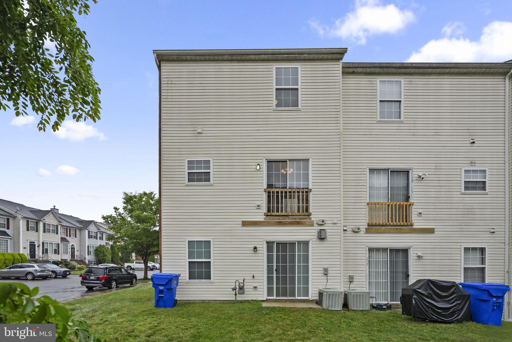 STANFORD SUB - Residential