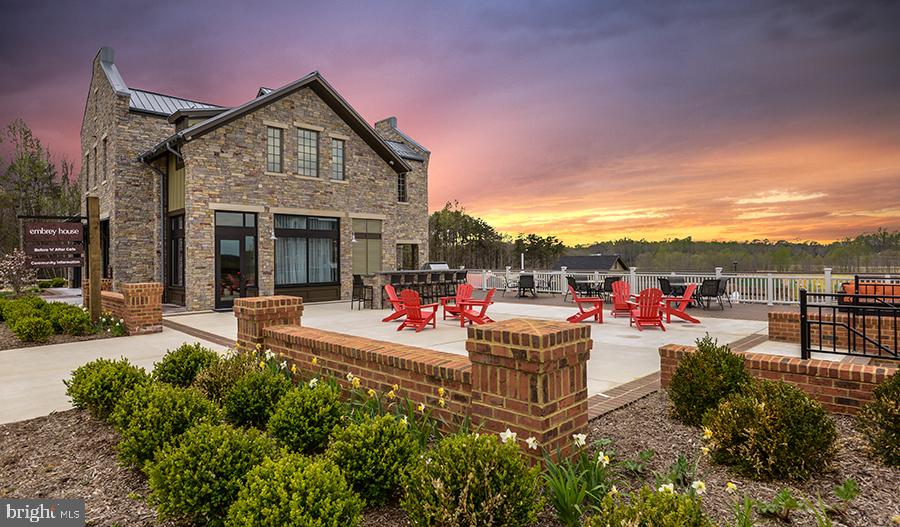 EMBREY MILL - Residential Lease