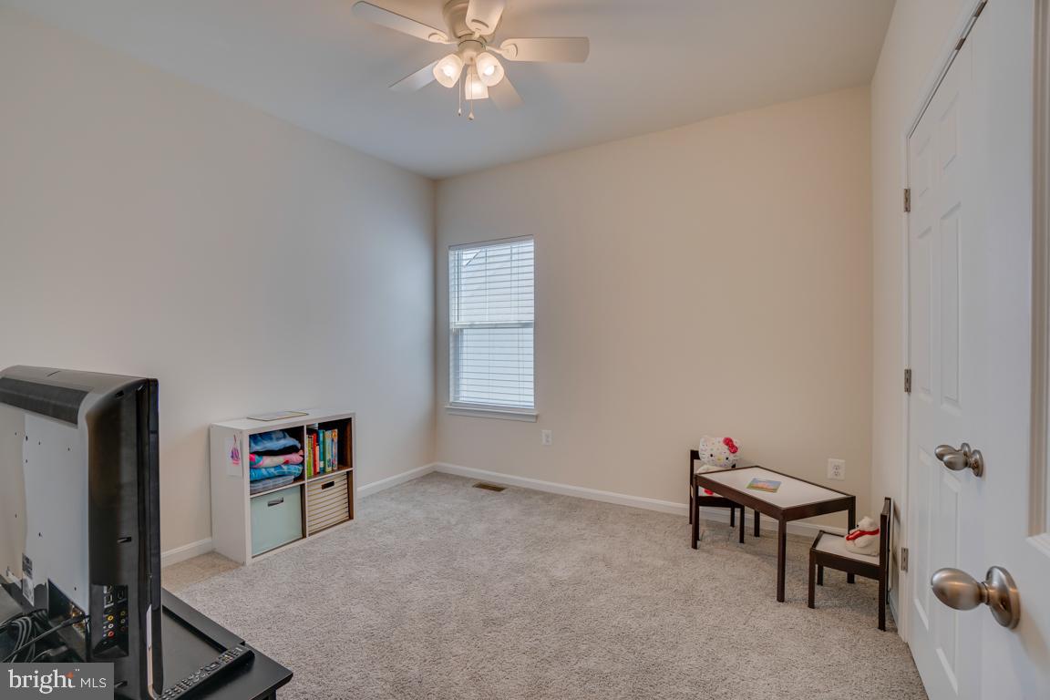 EMBREY MILL - Residential Lease