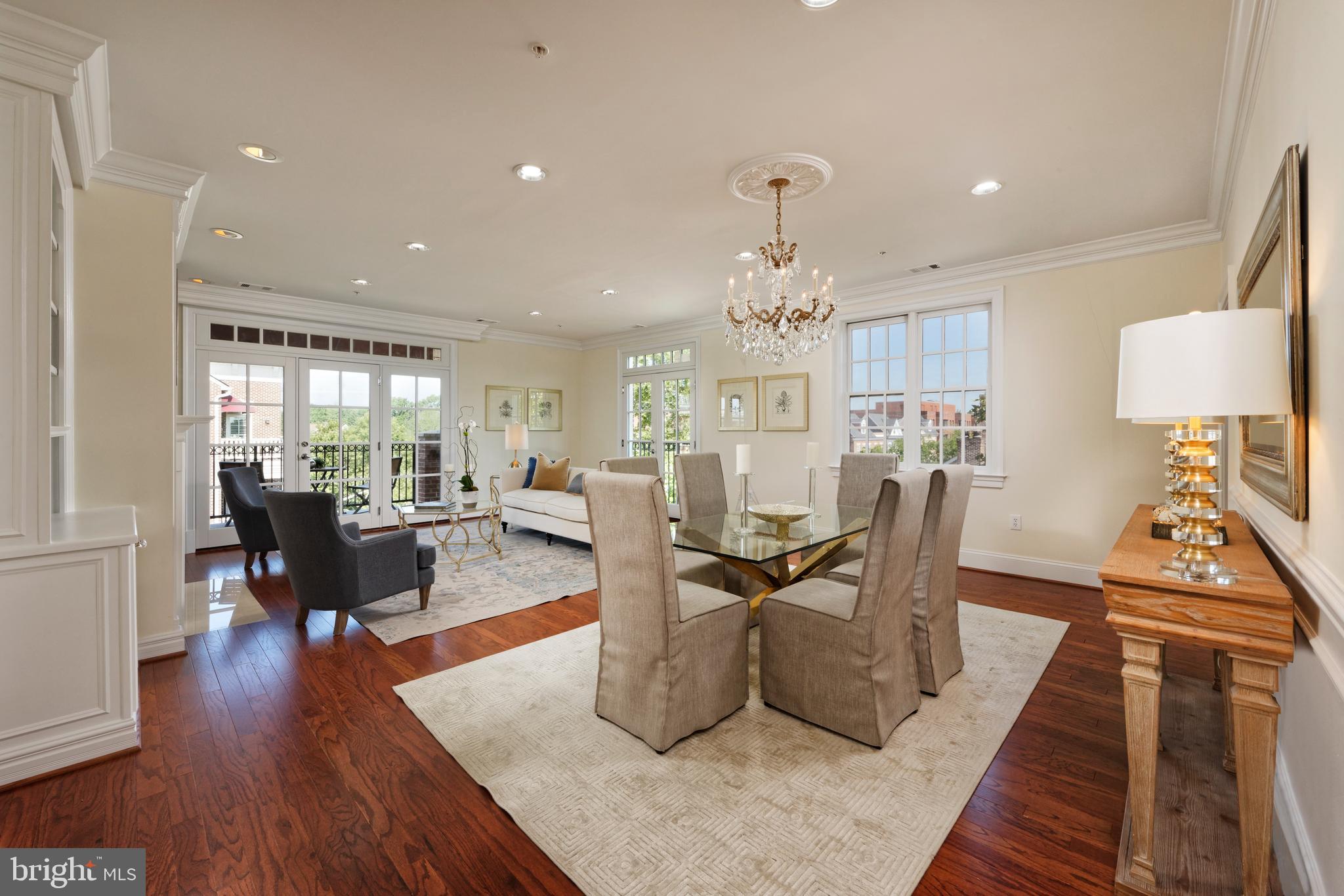 LIBERTY ROW - Residential