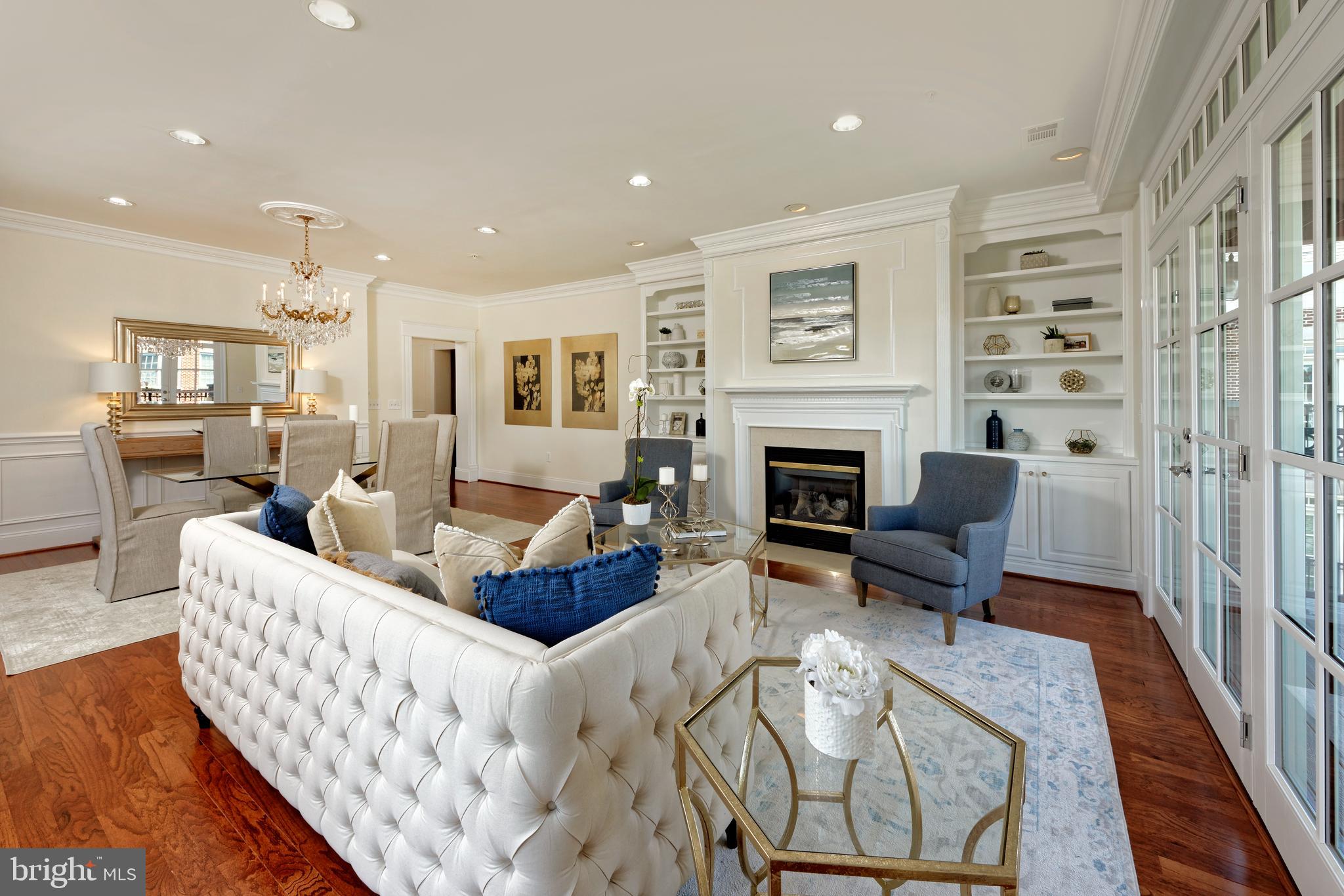 LIBERTY ROW - Residential