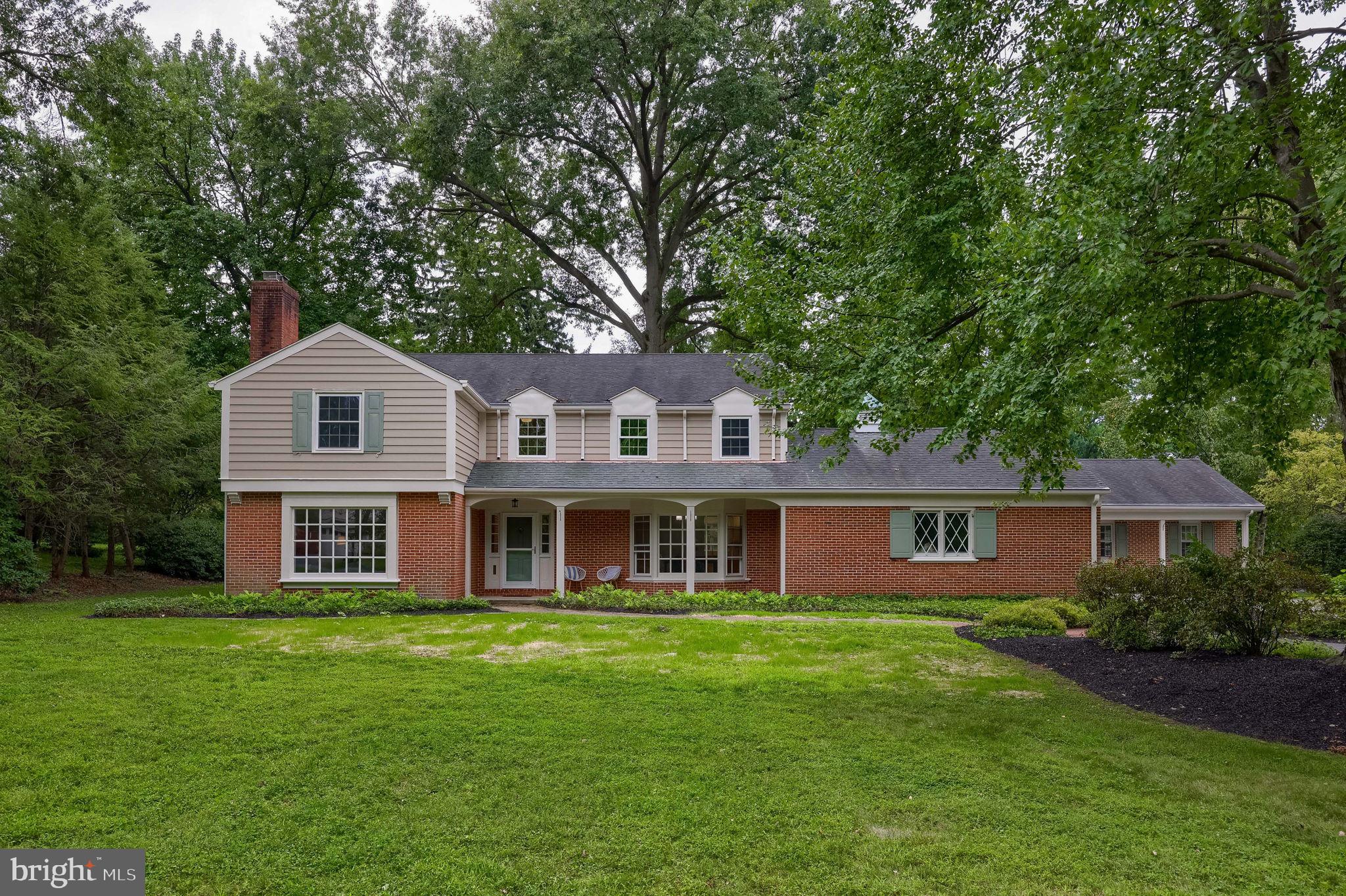 1428 CENTER ROAD