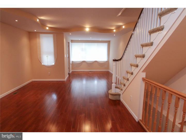 OAK LANE - Residential