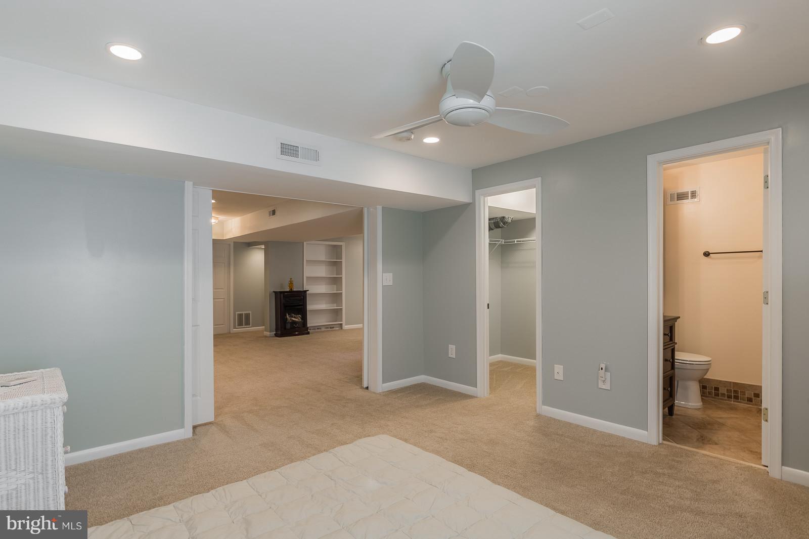 OAK MARR COURTS - Residential