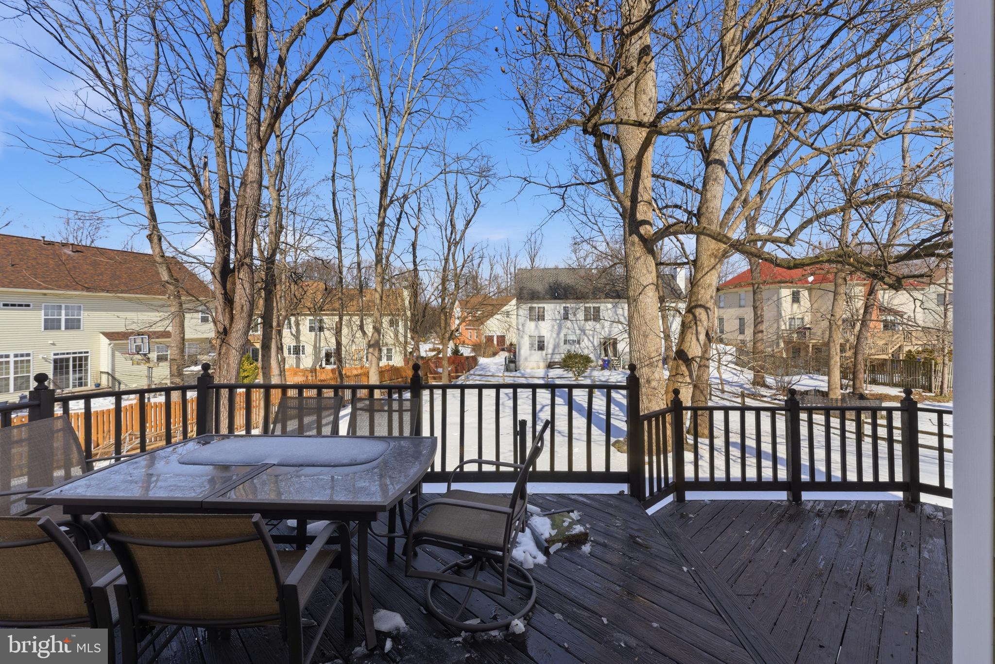 SHERWOOD FOREST MANOR - Residential