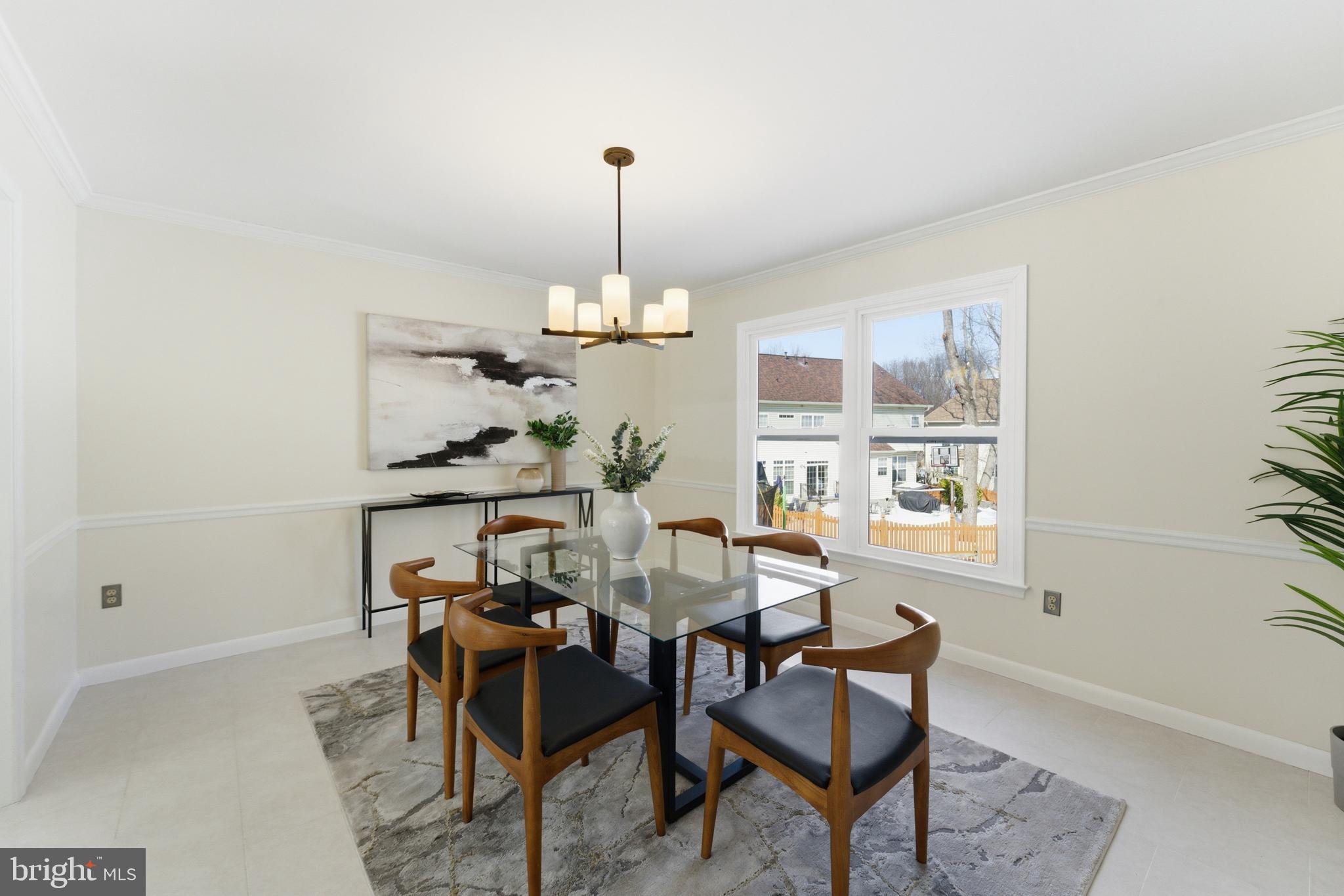 SHERWOOD FOREST MANOR - Residential