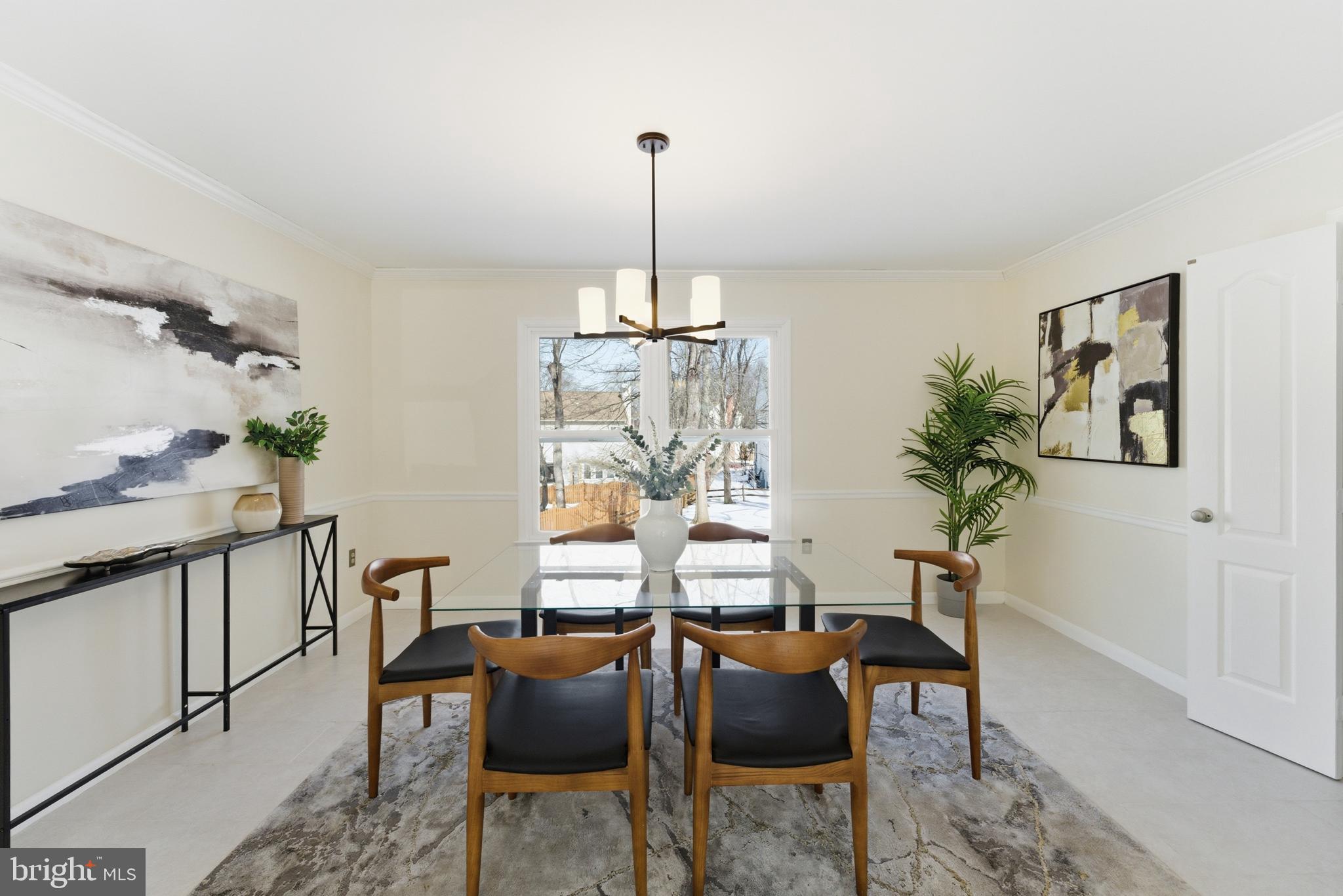 SHERWOOD FOREST MANOR - Residential