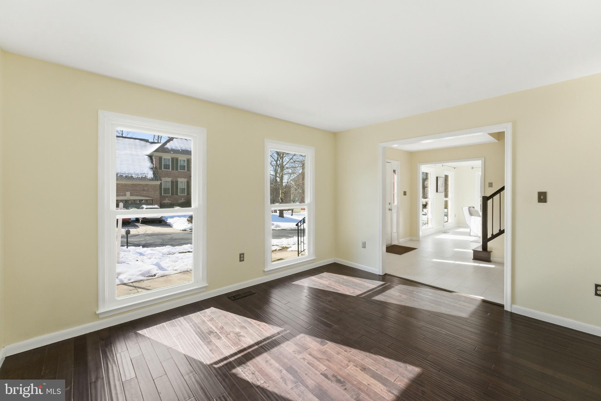 SHERWOOD FOREST MANOR - Residential