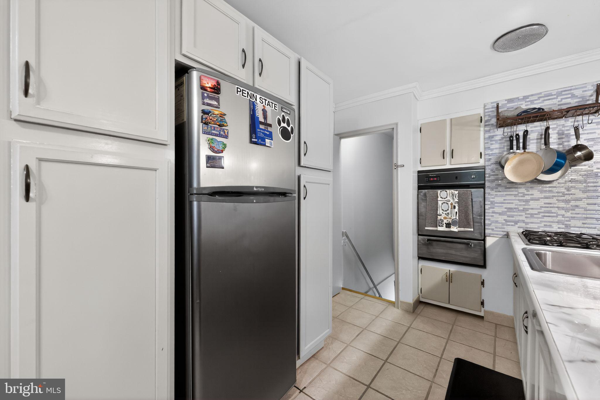 MAYFAIR (EAST) - Residential