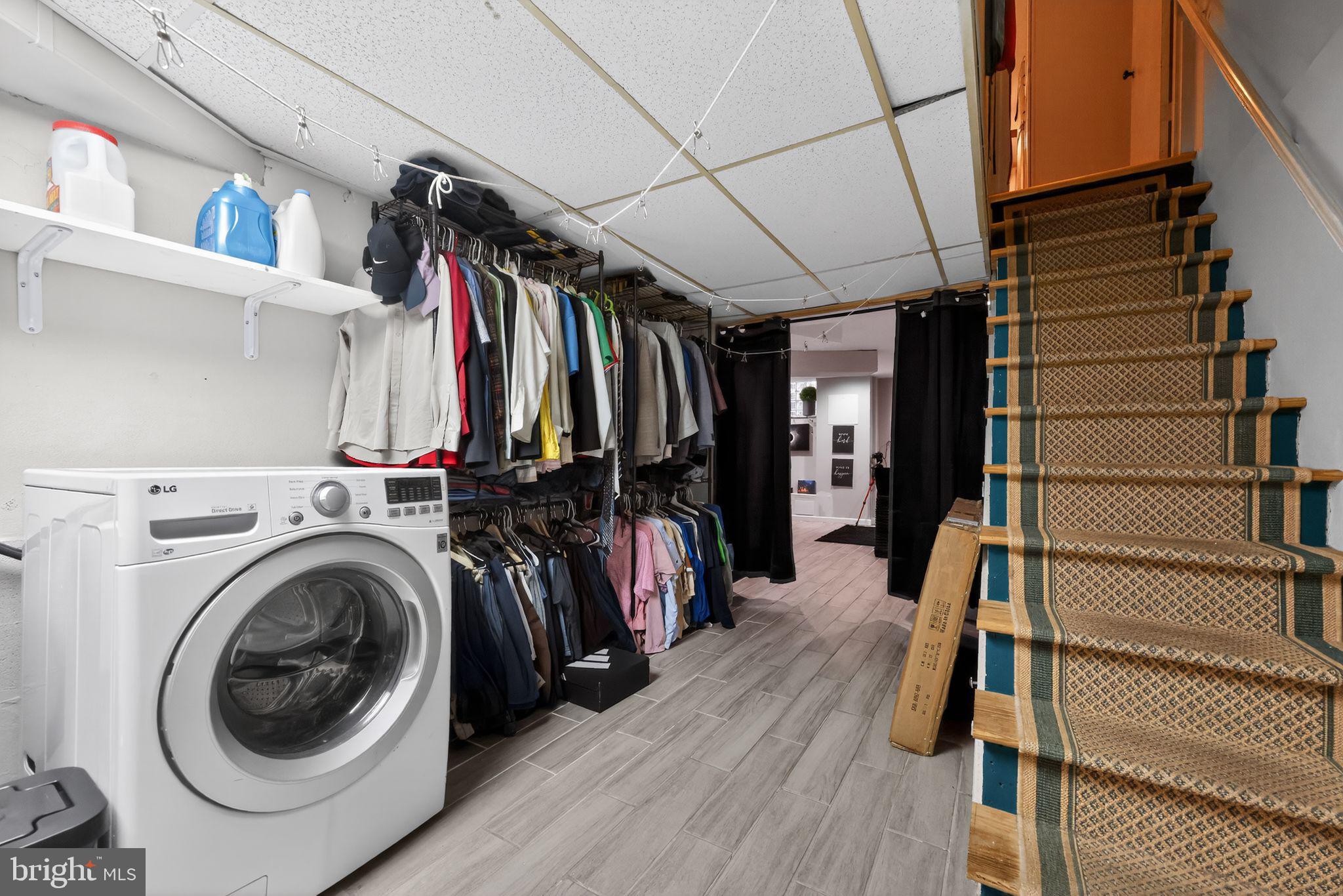 MAYFAIR (EAST) - Residential