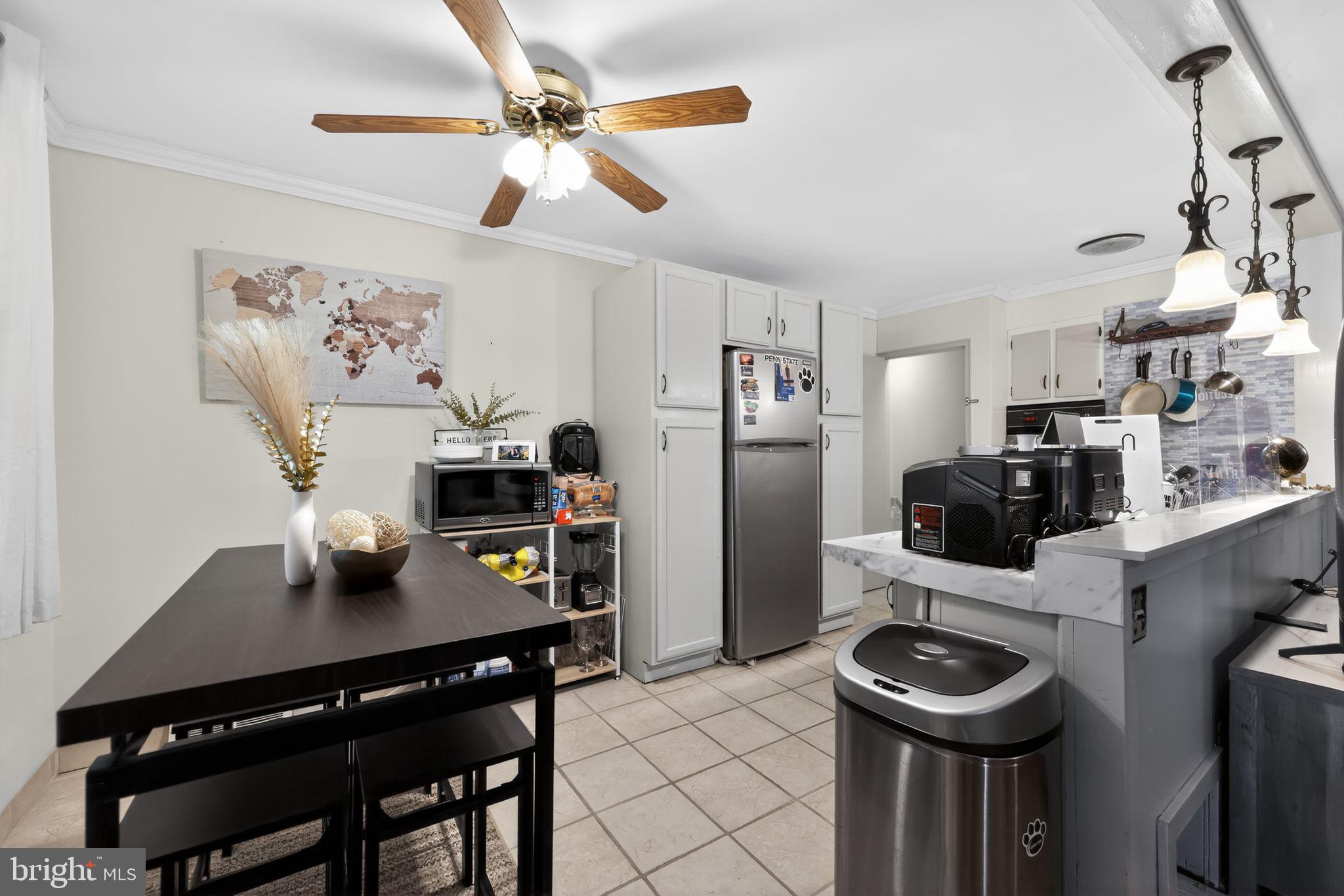 MAYFAIR (EAST) - Residential