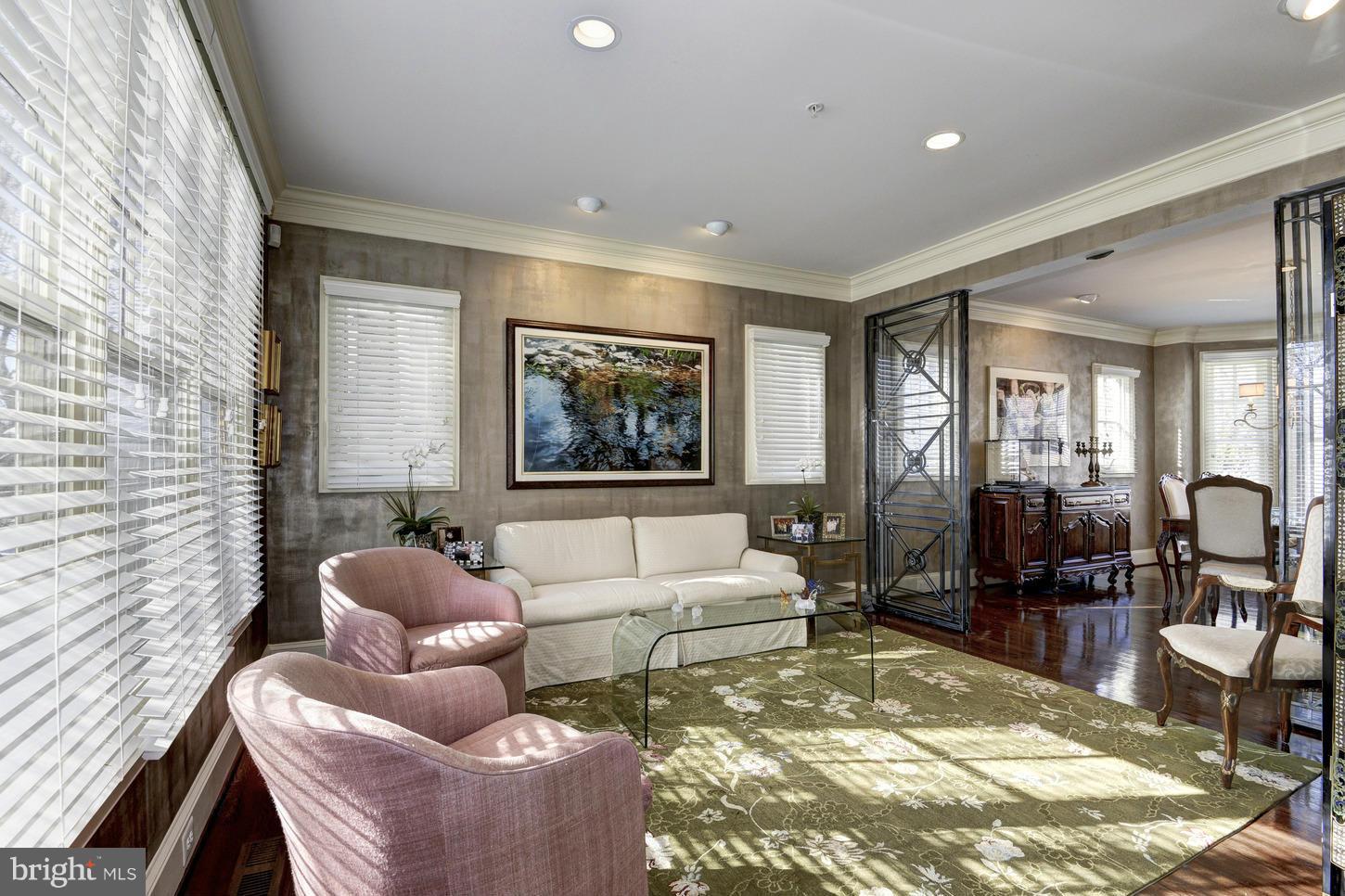 LANDON WOODS - Residential