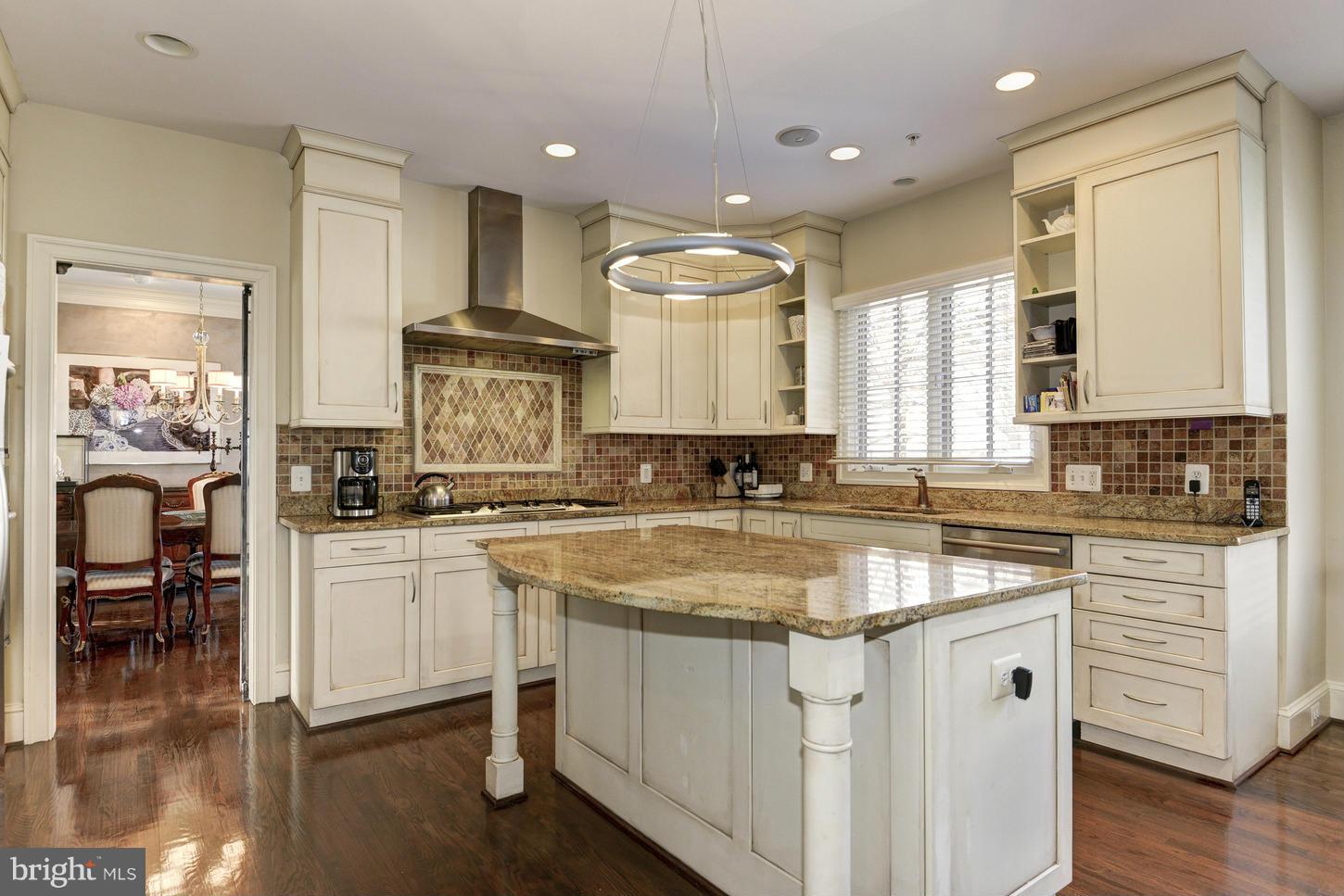 LANDON WOODS - Residential