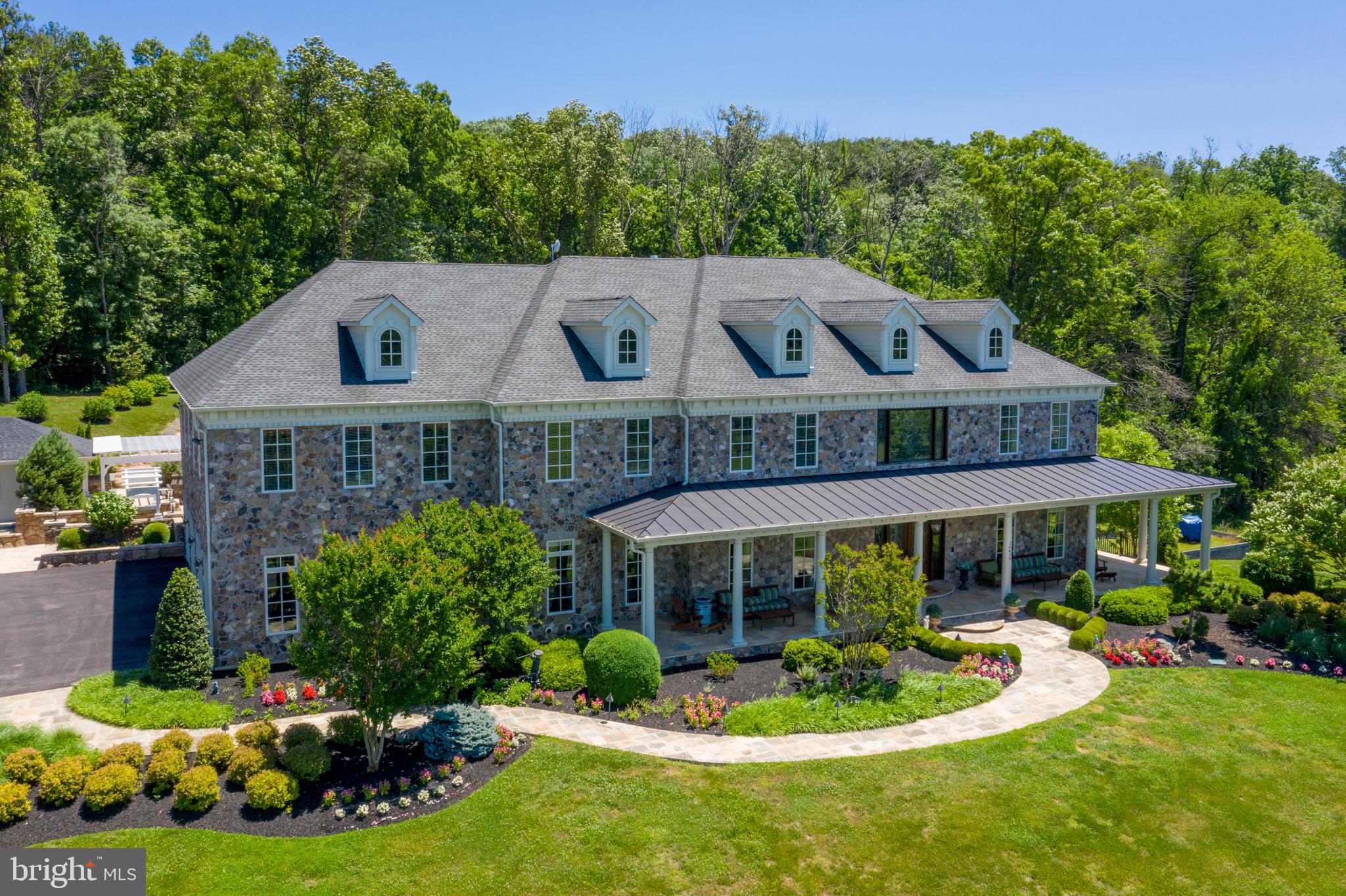 MELROSE FARM - Residential