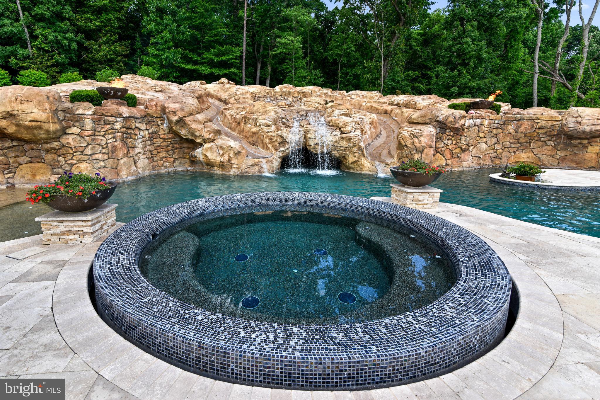 MELROSE FARM - Residential