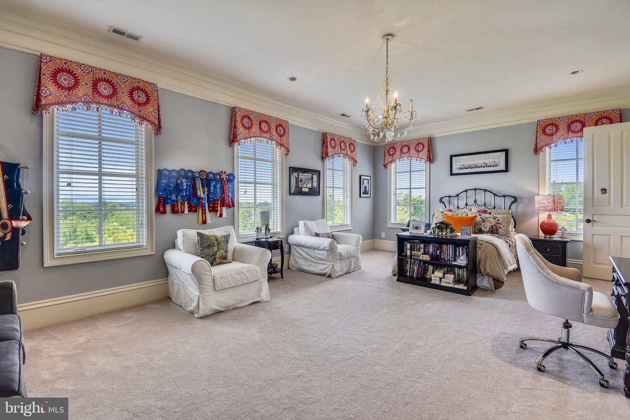 MELROSE FARM - Residential