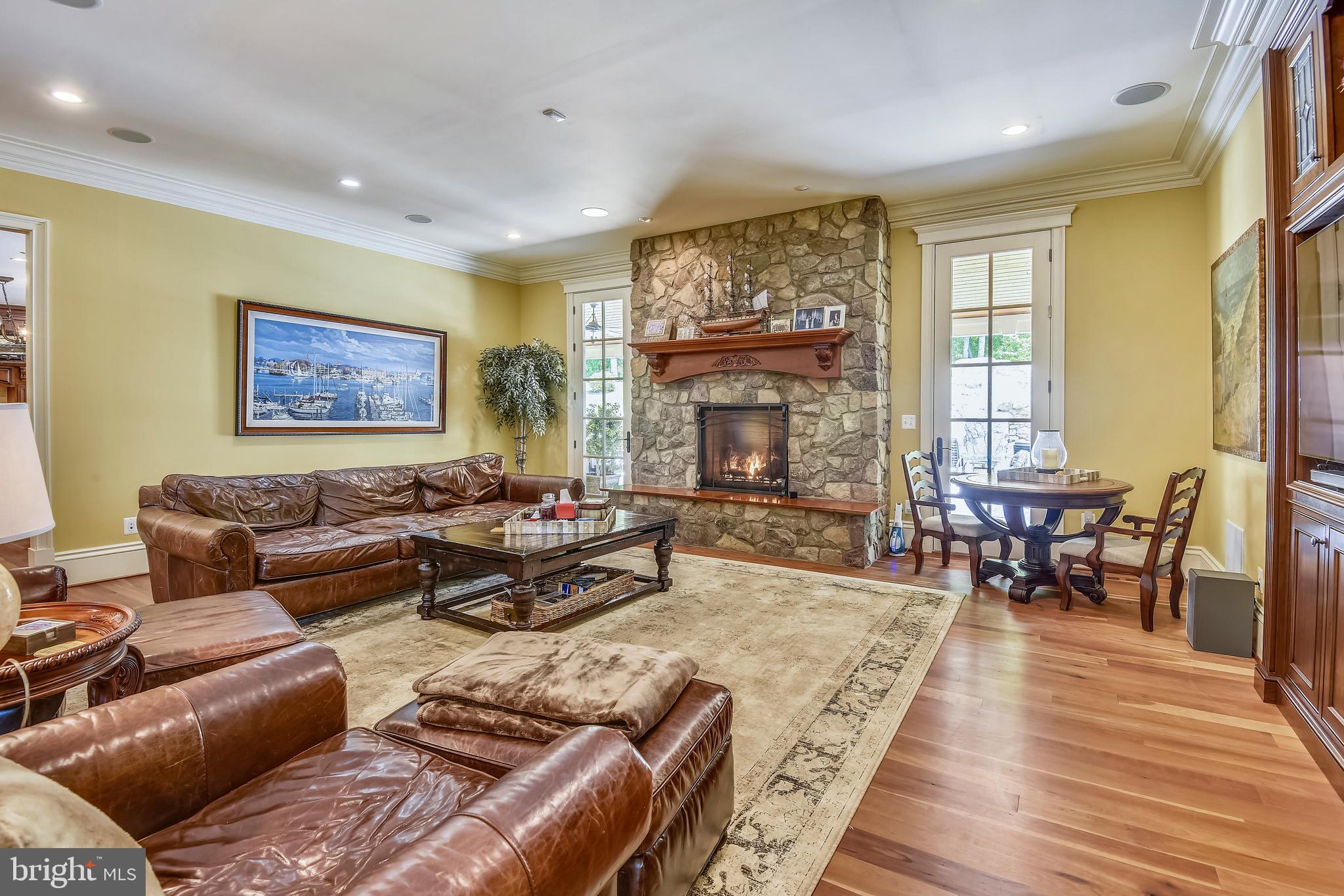 MELROSE FARM - Residential