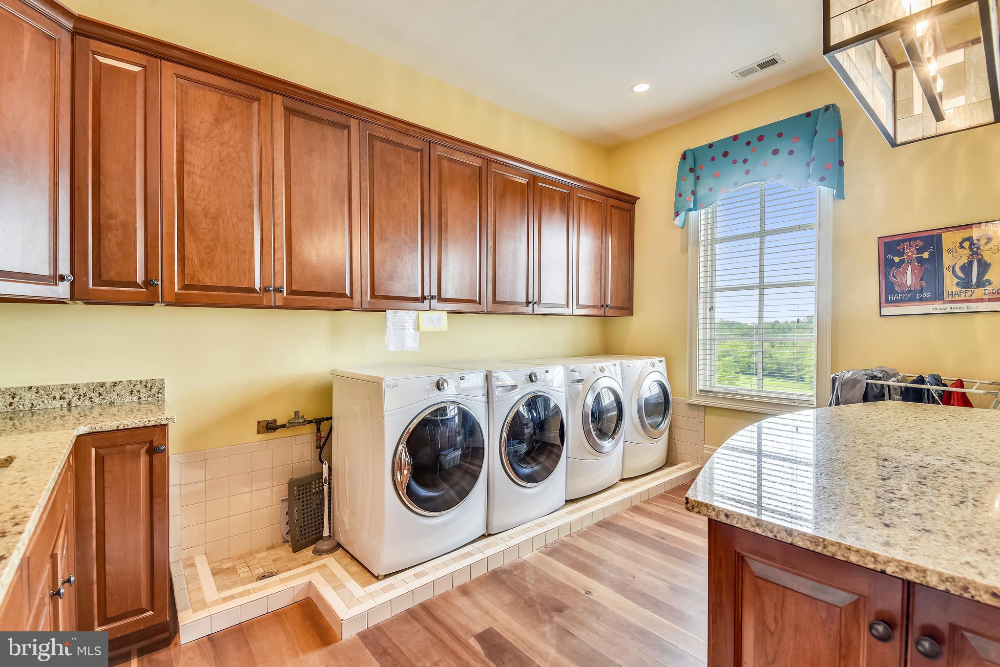 MELROSE FARM - Residential