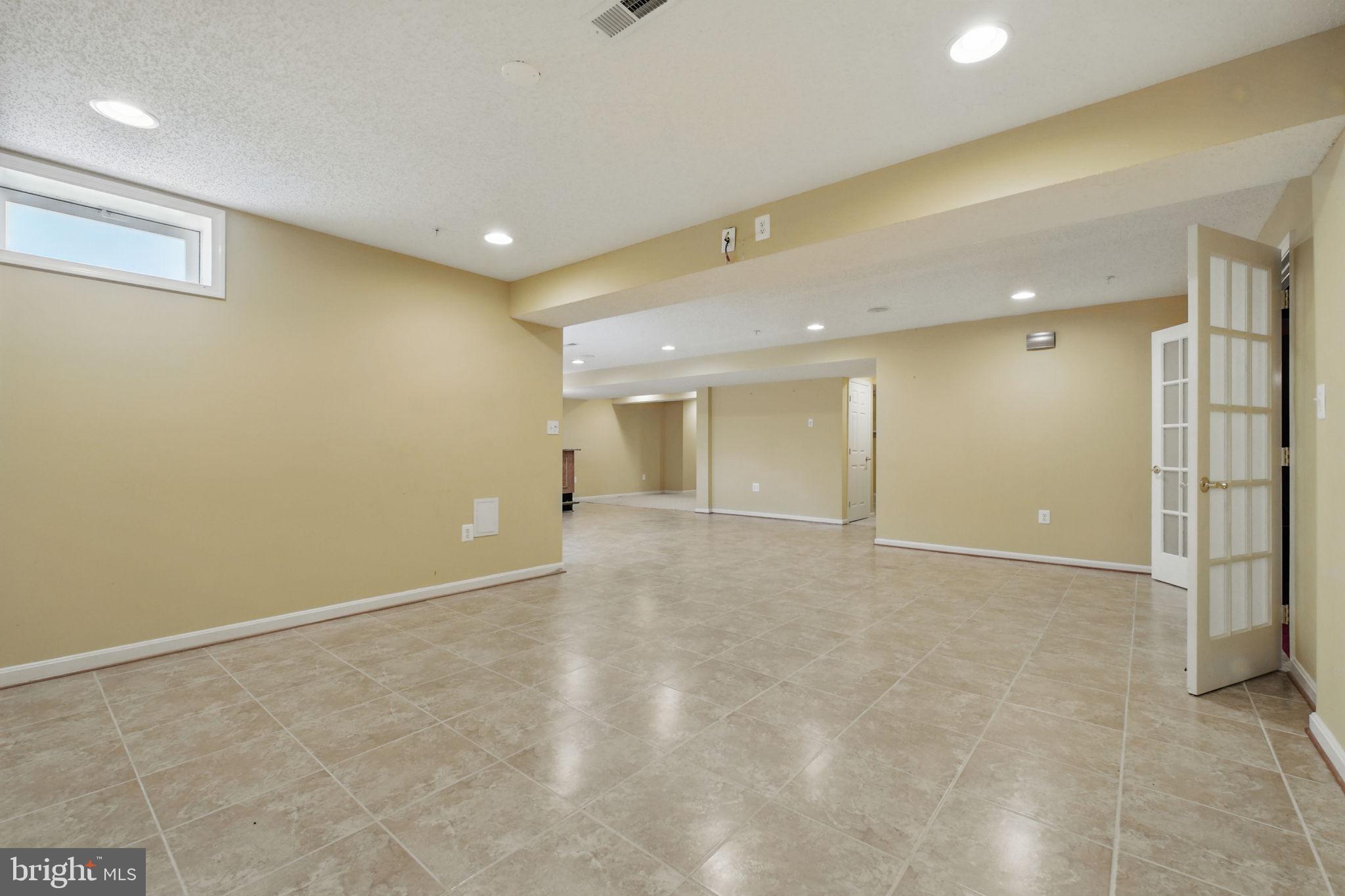 ALLENTOWN FARMS - Residential