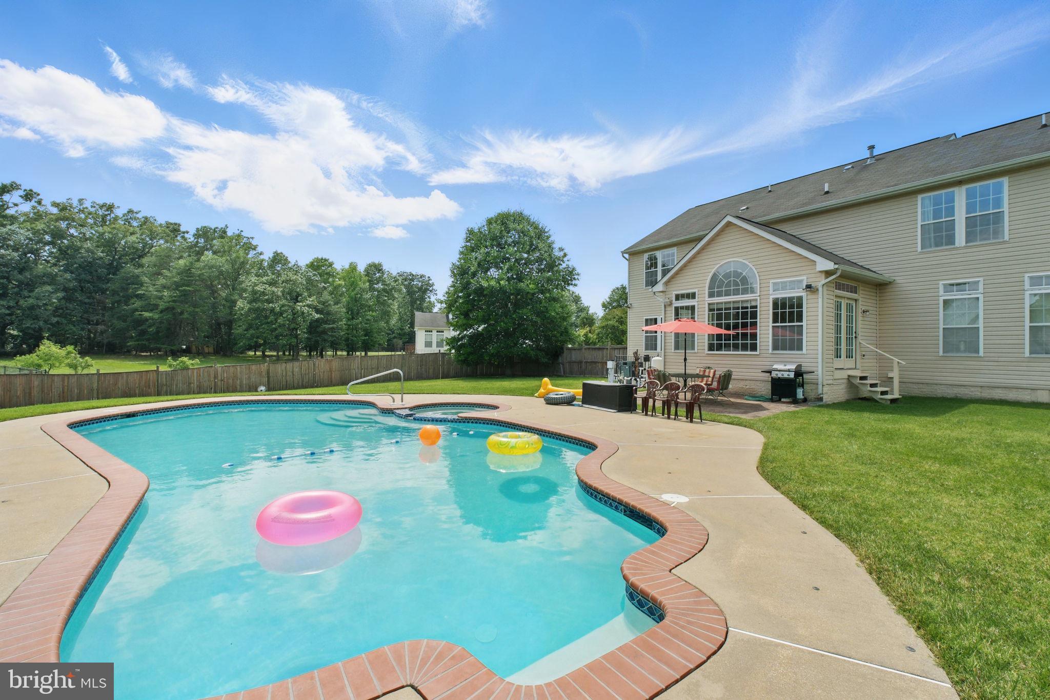 ALLENTOWN FARMS - Residential