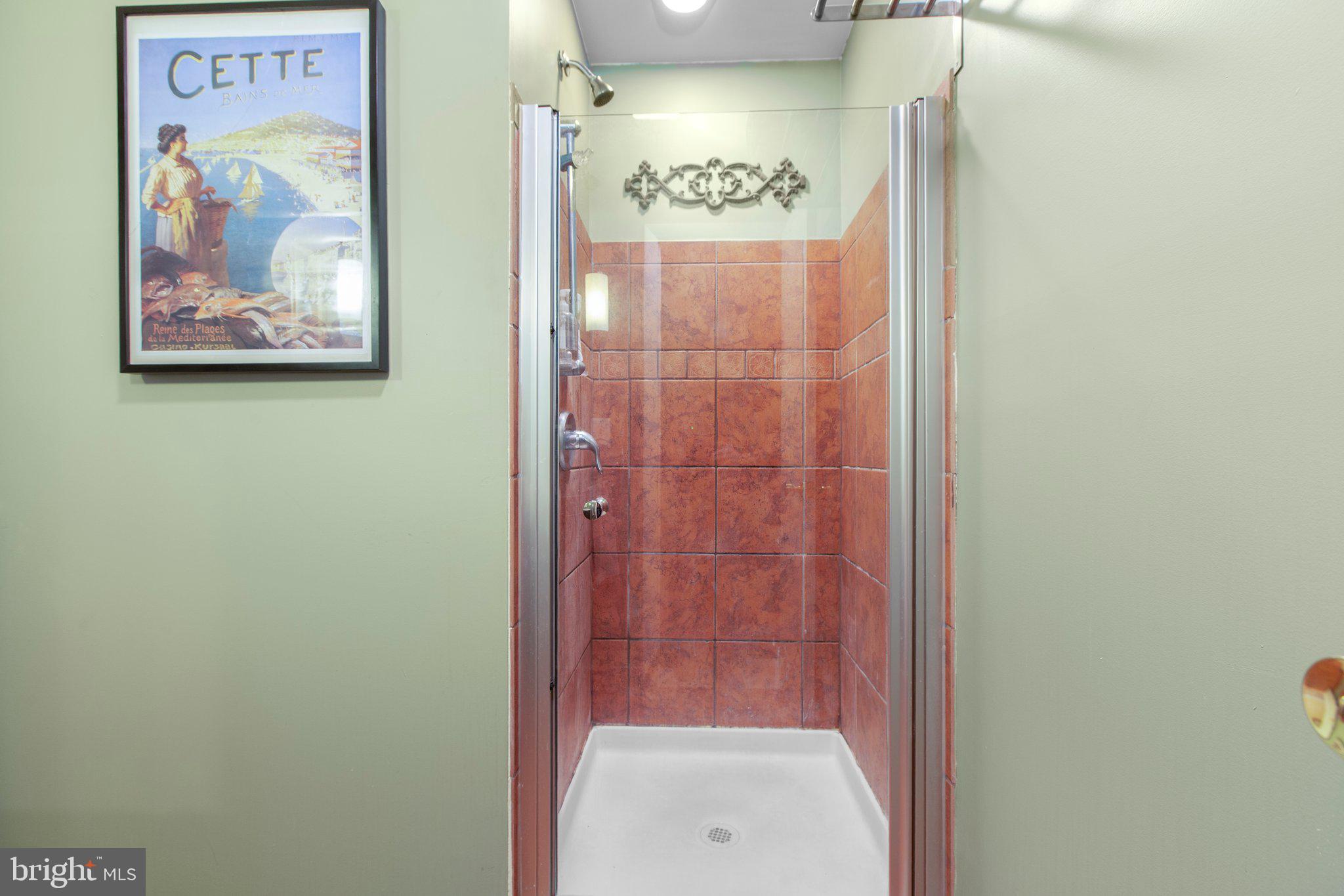 ARGYLE HEIGHTS - Residential