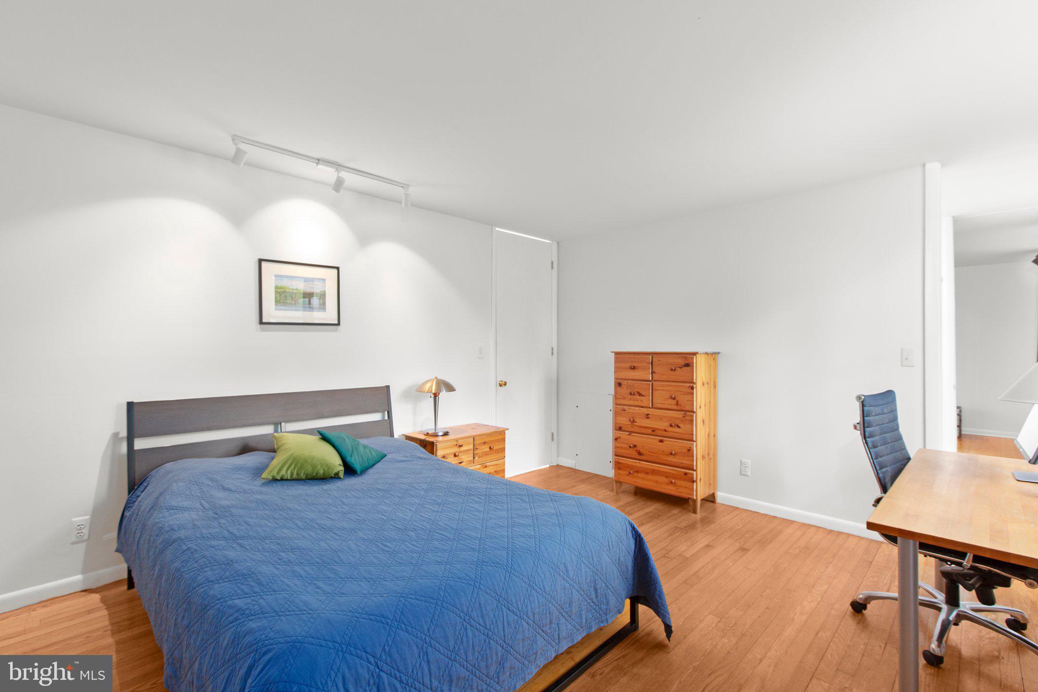 ARGYLE HEIGHTS - Residential