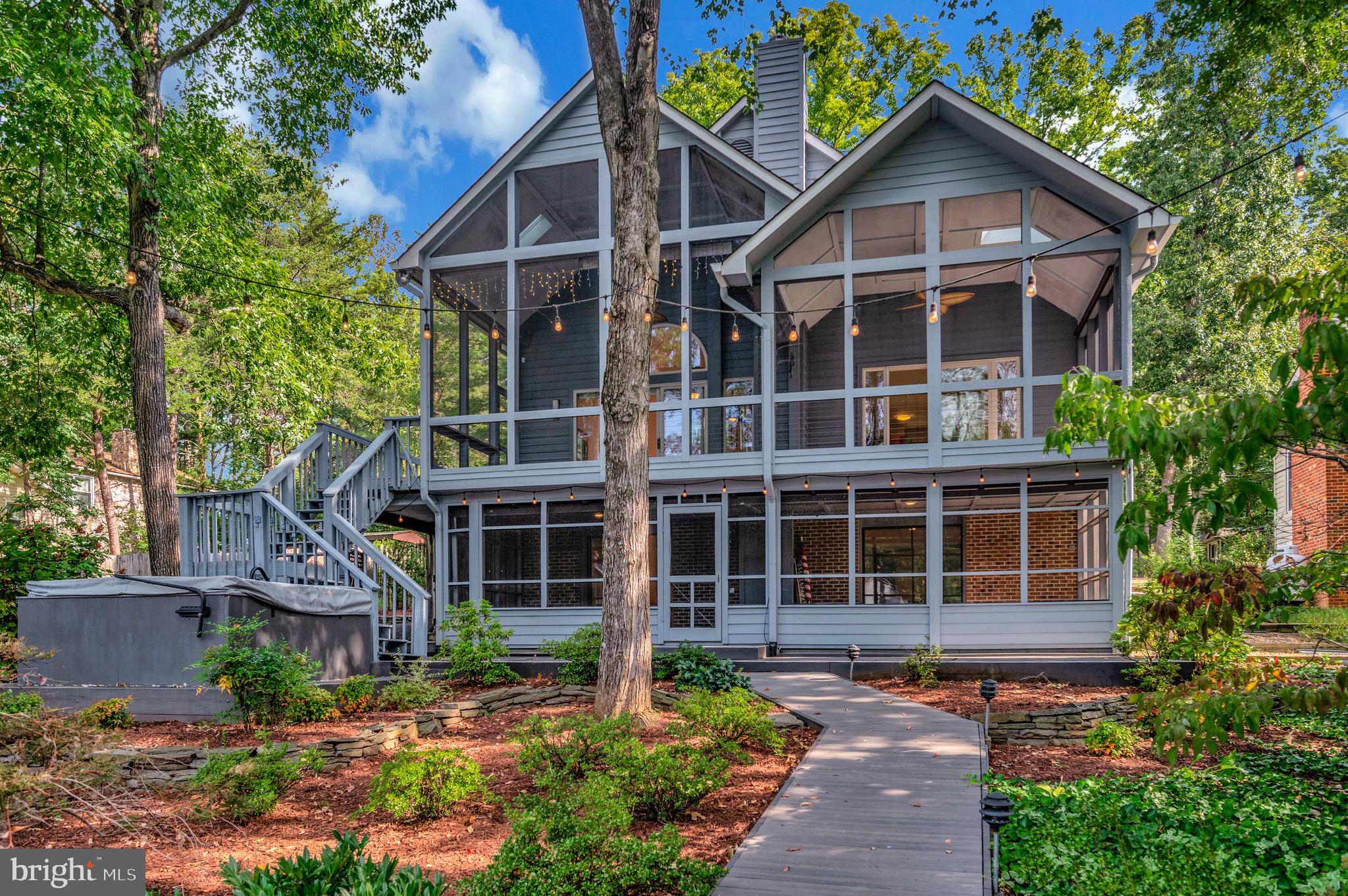 LAKE OF THE WOODS - Residential