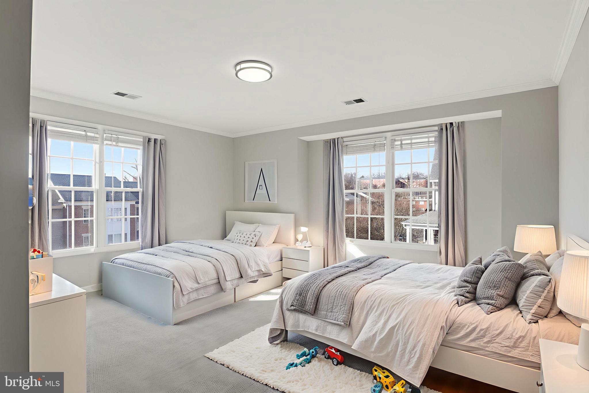 DOUGLAS PARK - Residential