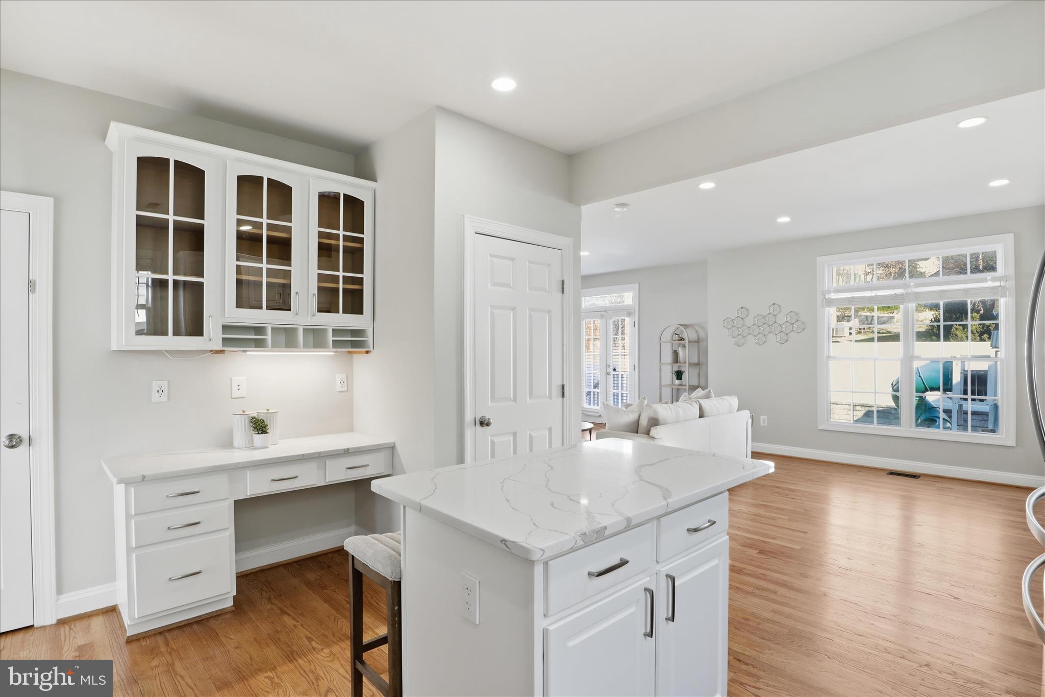 DOUGLAS PARK - Residential