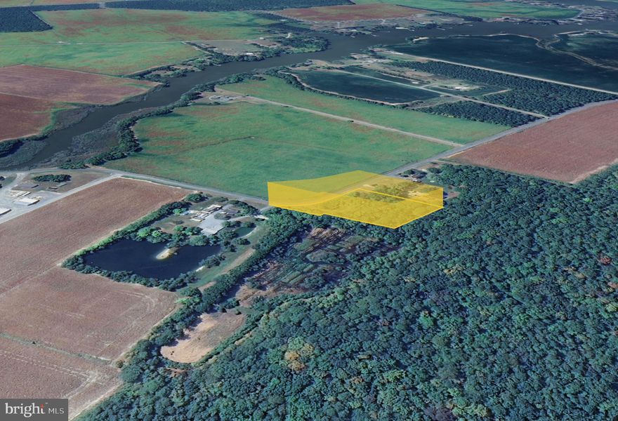 ONLINE AUCTION: Bidding begins 12/17/2025 @ 10:00 AM. Bidding ends 12/19/2025 @ 12:30 PM.  List Price is Suggested Opening Bid. Deposit: $7,500.

± 1.46-acre vacant land parcel in Cambridge, MD (Dorchester County). Existing structure is uninhabitable; offered as land only. Short distance to the Choptank River waterfront. Major traffic artery: Cambridge Beltway.