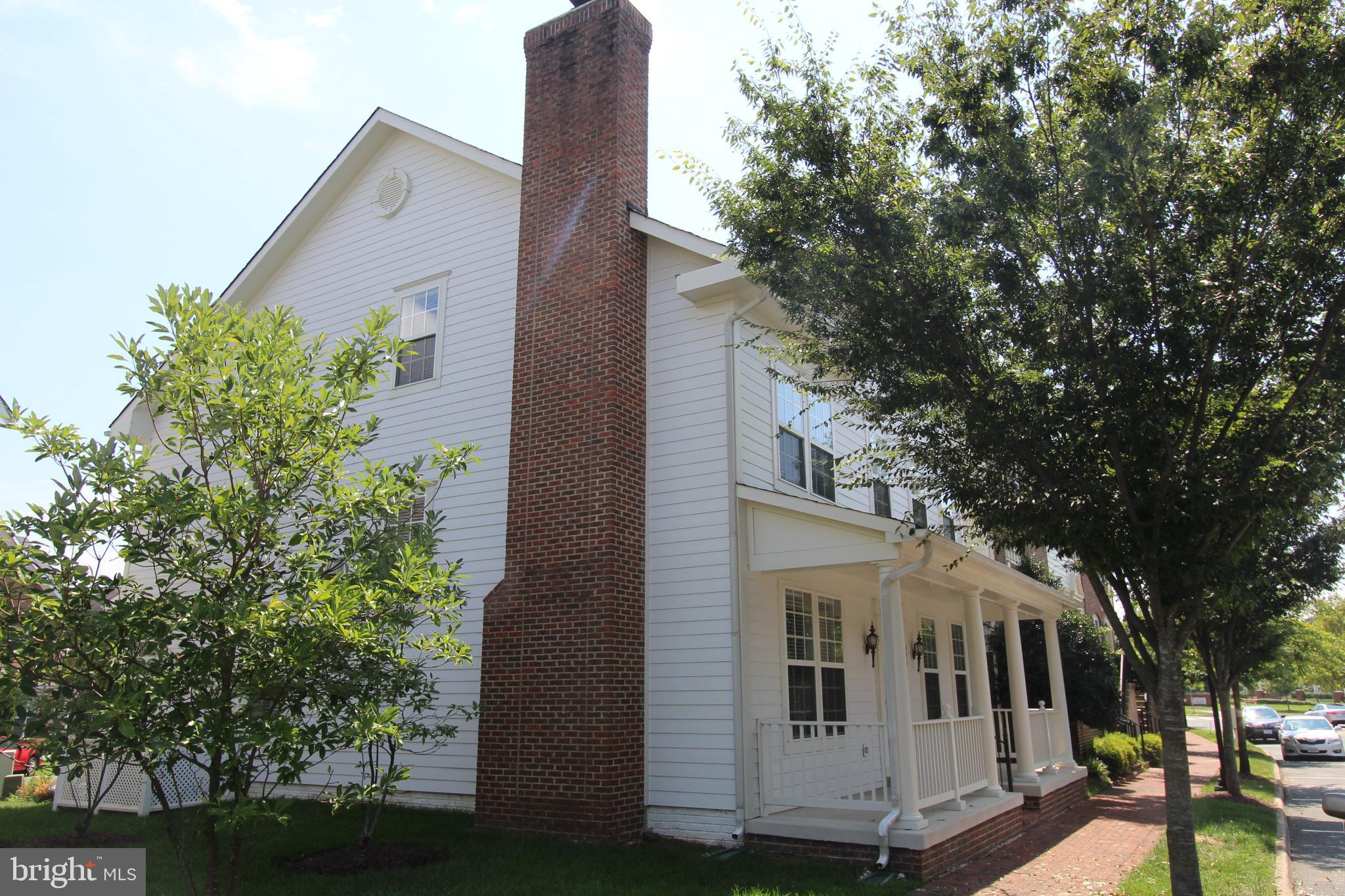 BELMONT BAY - Residential Lease