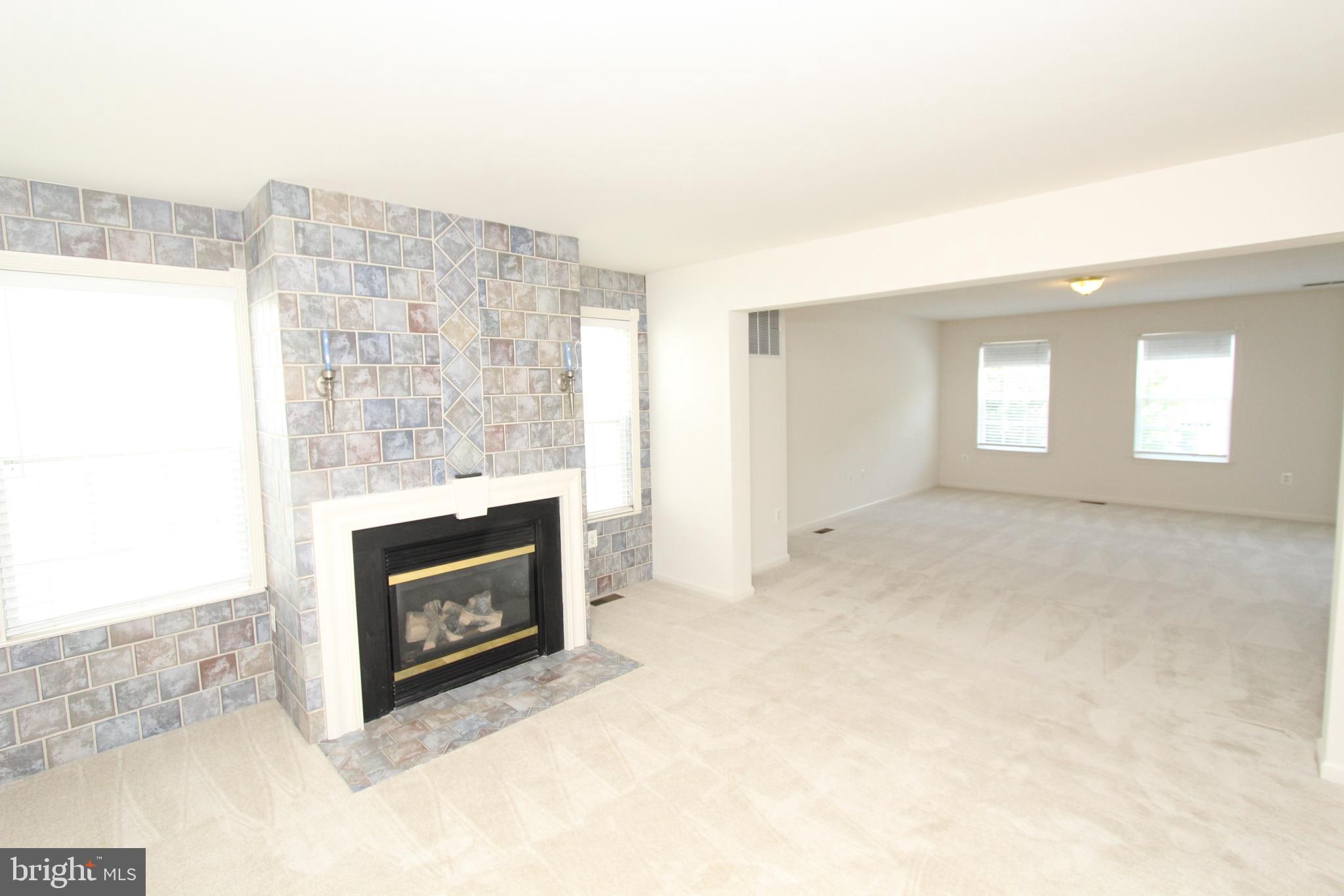 BELMONT BAY - Residential Lease