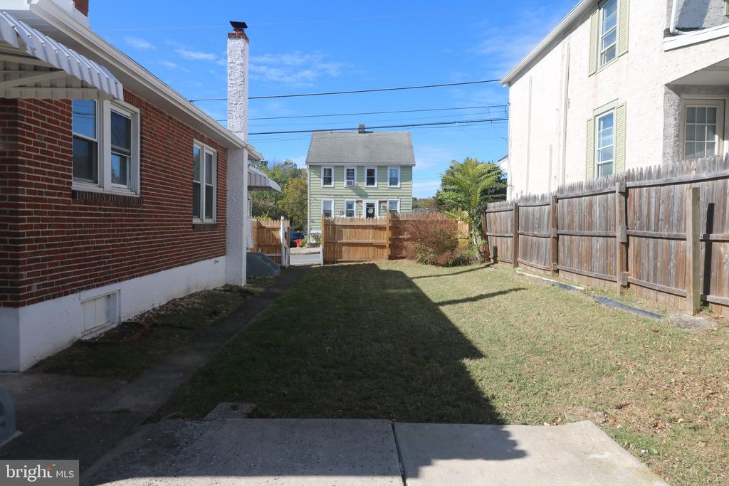 Photo of 530 E Howard Street, POTTSTOWN, PA 19464 (MLS # PAMC2159308)