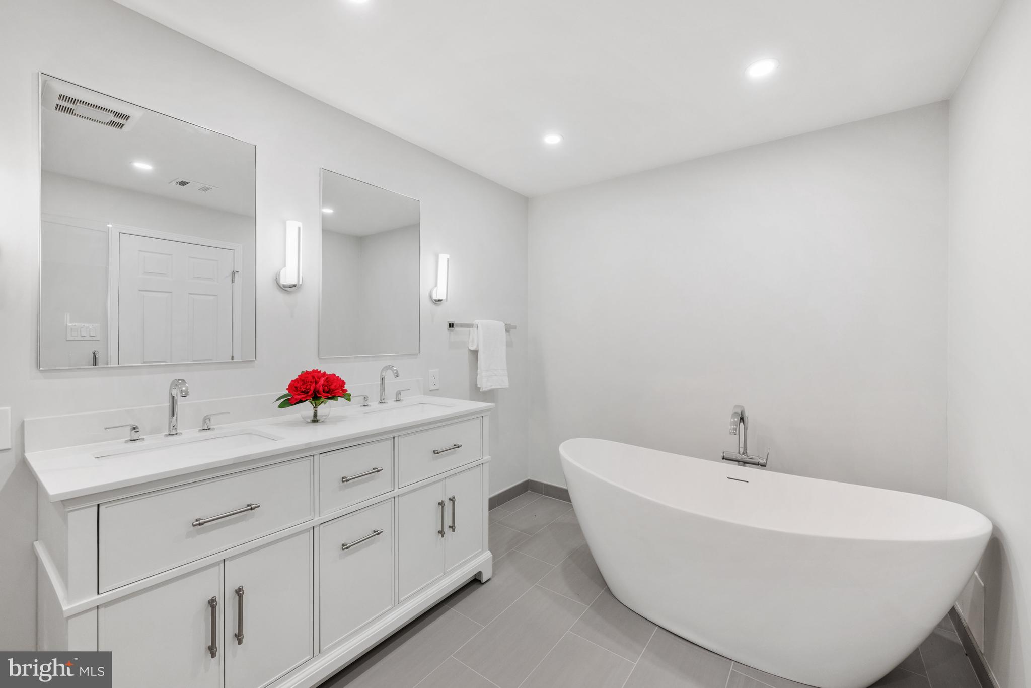 GEORGETOWN - Residential
