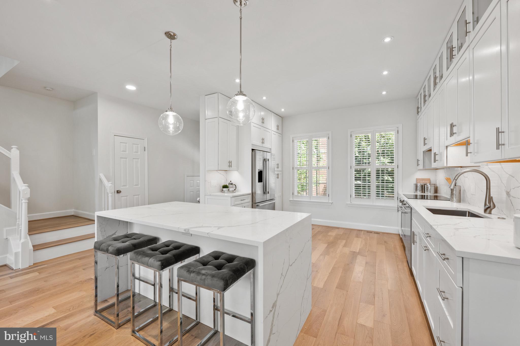 GEORGETOWN - Residential