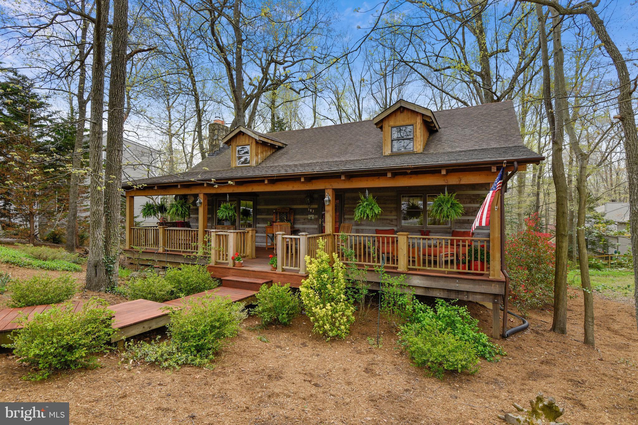 SOUTH RIVER MANOR - Residential