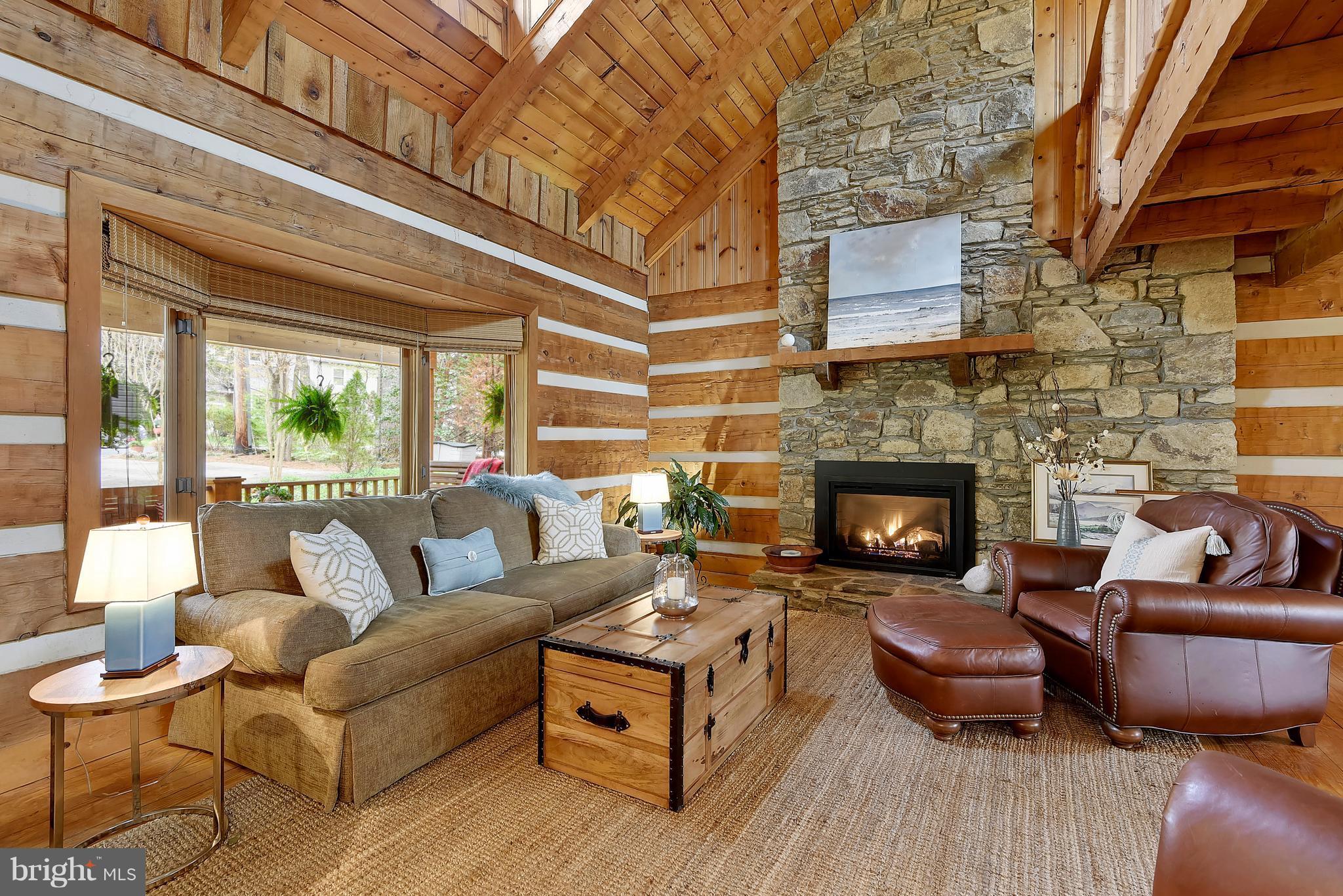 SOUTH RIVER MANOR - Residential