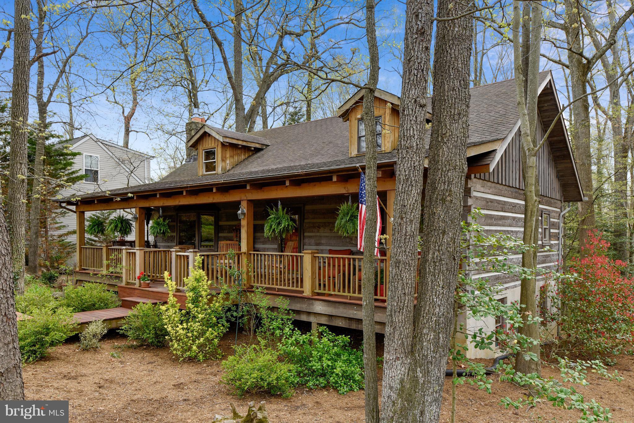 SOUTH RIVER MANOR - Residential