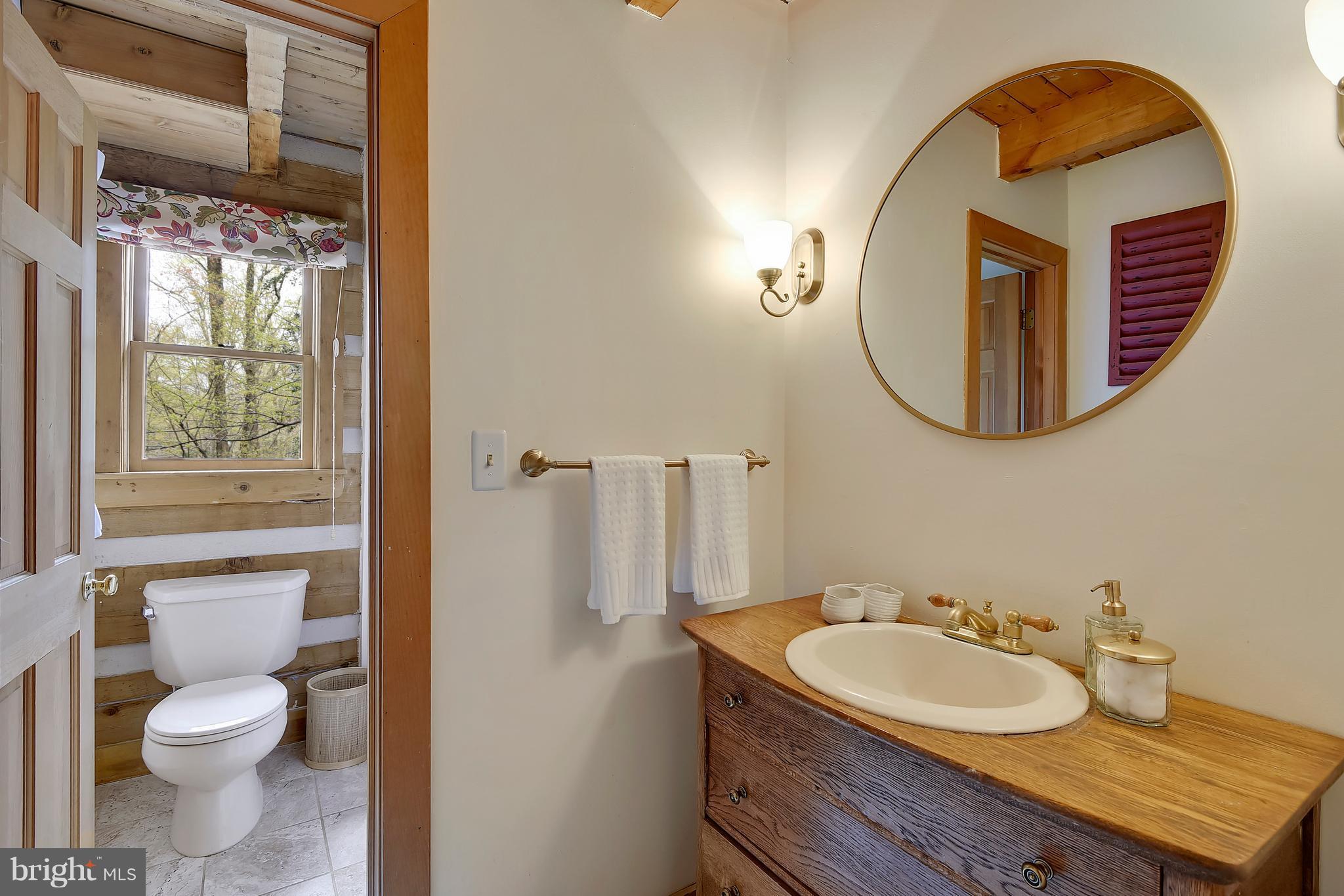 SOUTH RIVER MANOR - Residential