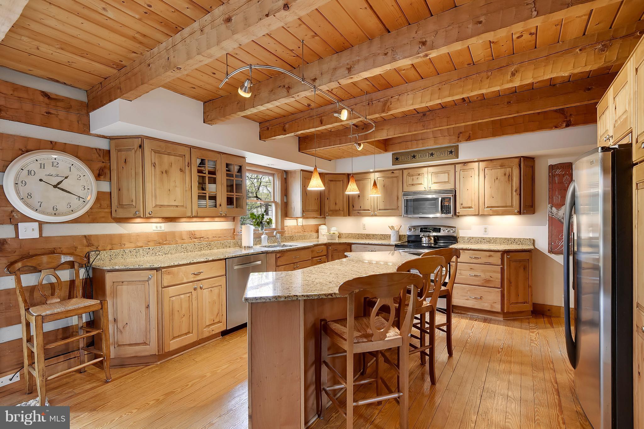 SOUTH RIVER MANOR - Residential