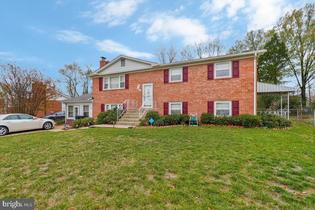 NORRIS PYLES FORESTVILLE - Residential